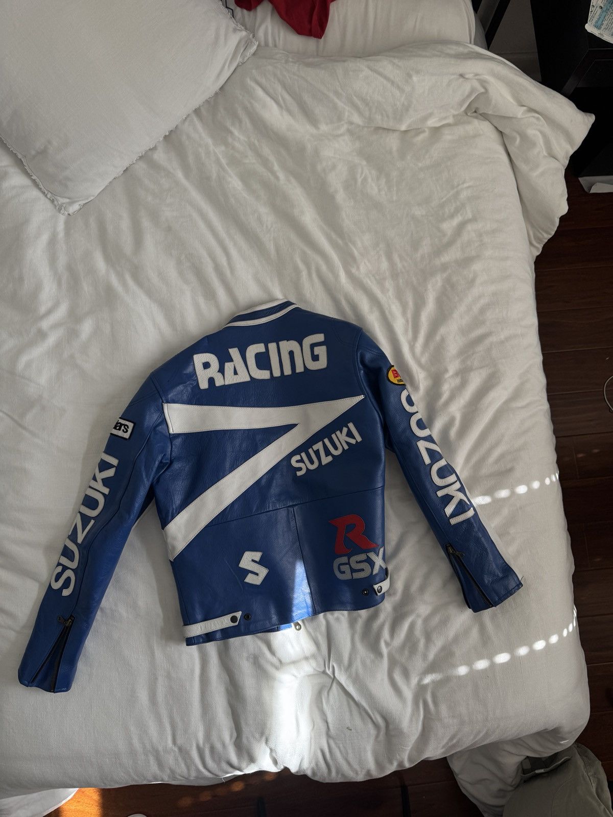 Vintage Blue Suzuki Leather Jacket – Real Leather Motorcycle Fit Size US M / EU 48-50 / 2 - 3 Thumbnail