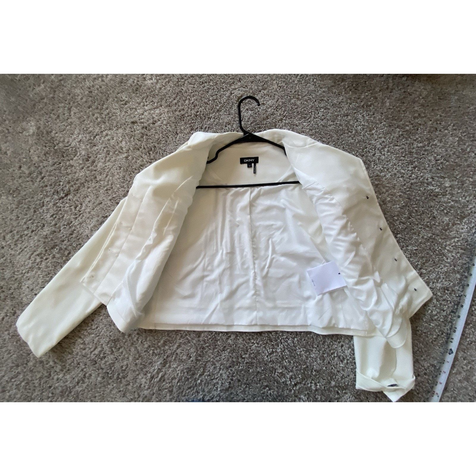 Donna Karan Donna Karan NY short lined white jacket Size XS / US 0-2 / IT 36-38 - 9 Thumbnail