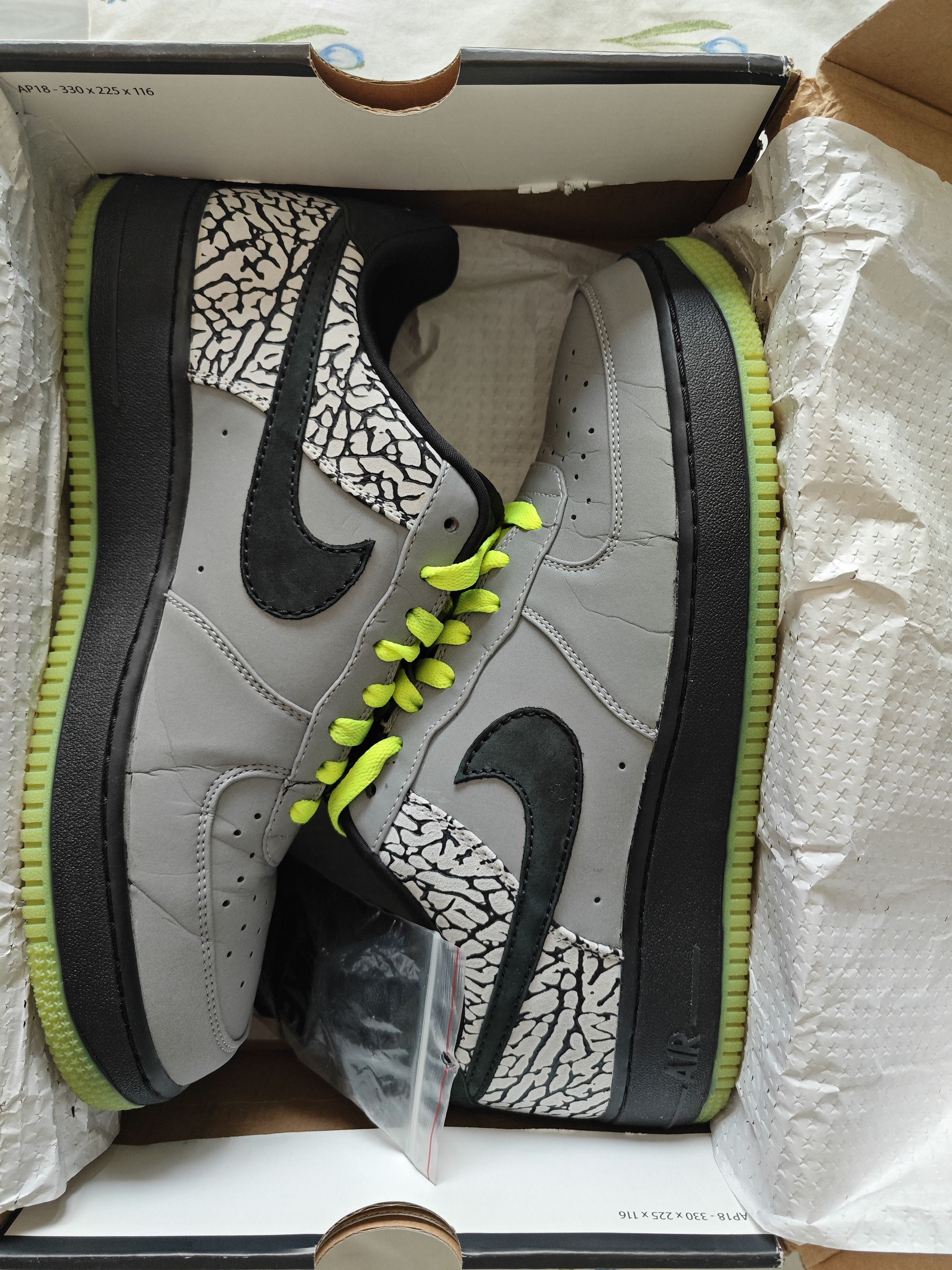 Nike Nike Air Force 1 Low 112 DJ Clark Kent 3M Size 10.5 Size US 10.5 / EU 43-44 - 1 Thumbnail