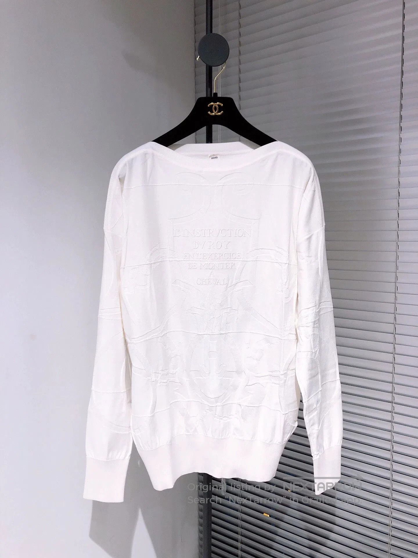 Hermes Hermes White Jacquard Embroidered Sweater. Size US XL / EU 56 / 4 - 1 Thumbnail