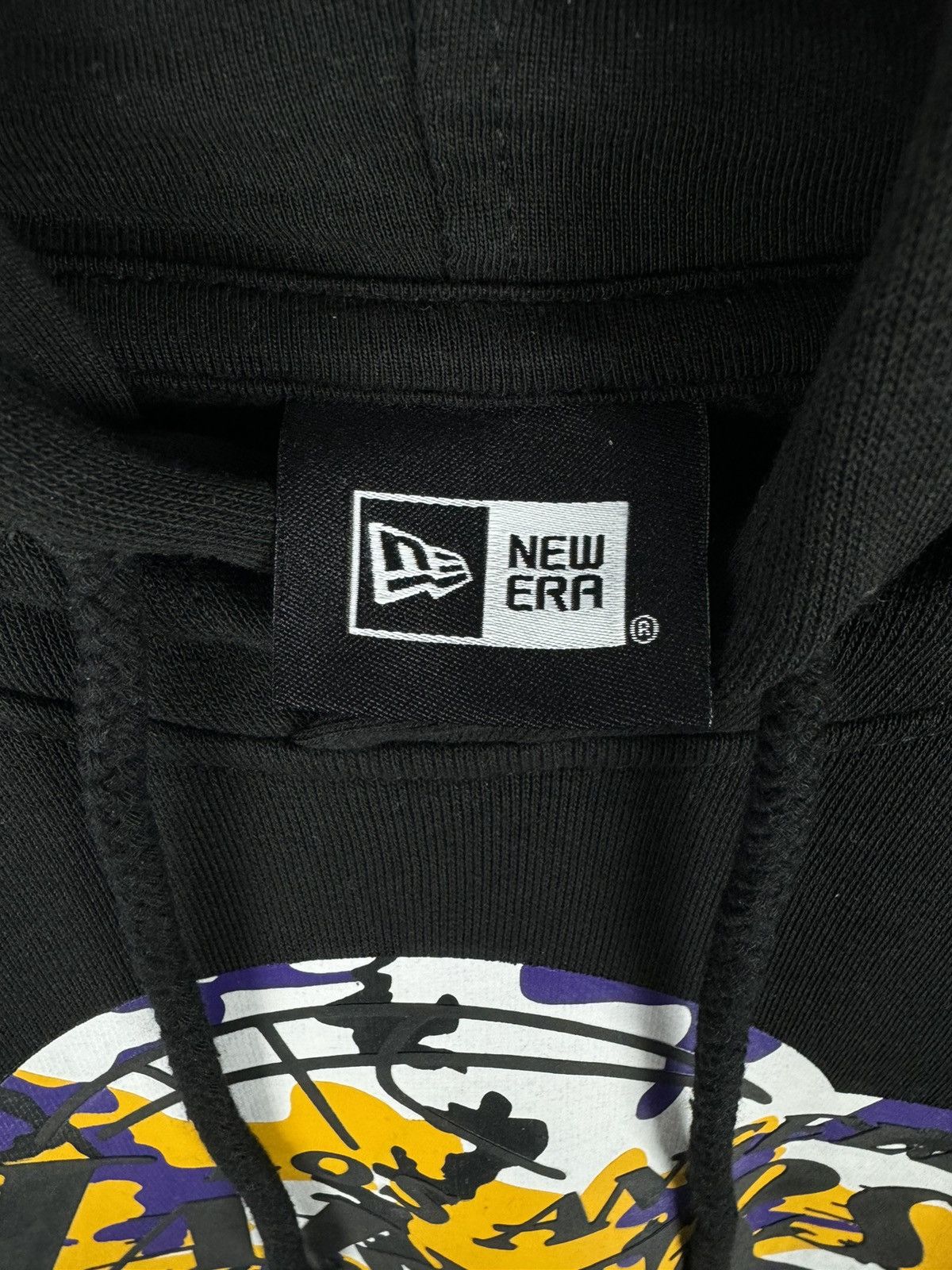 NBA New Era LA Lakers Camo Print Basketball NBA Black Hoodie Size US L / EU 52-54 / 3 - 6 Thumbnail