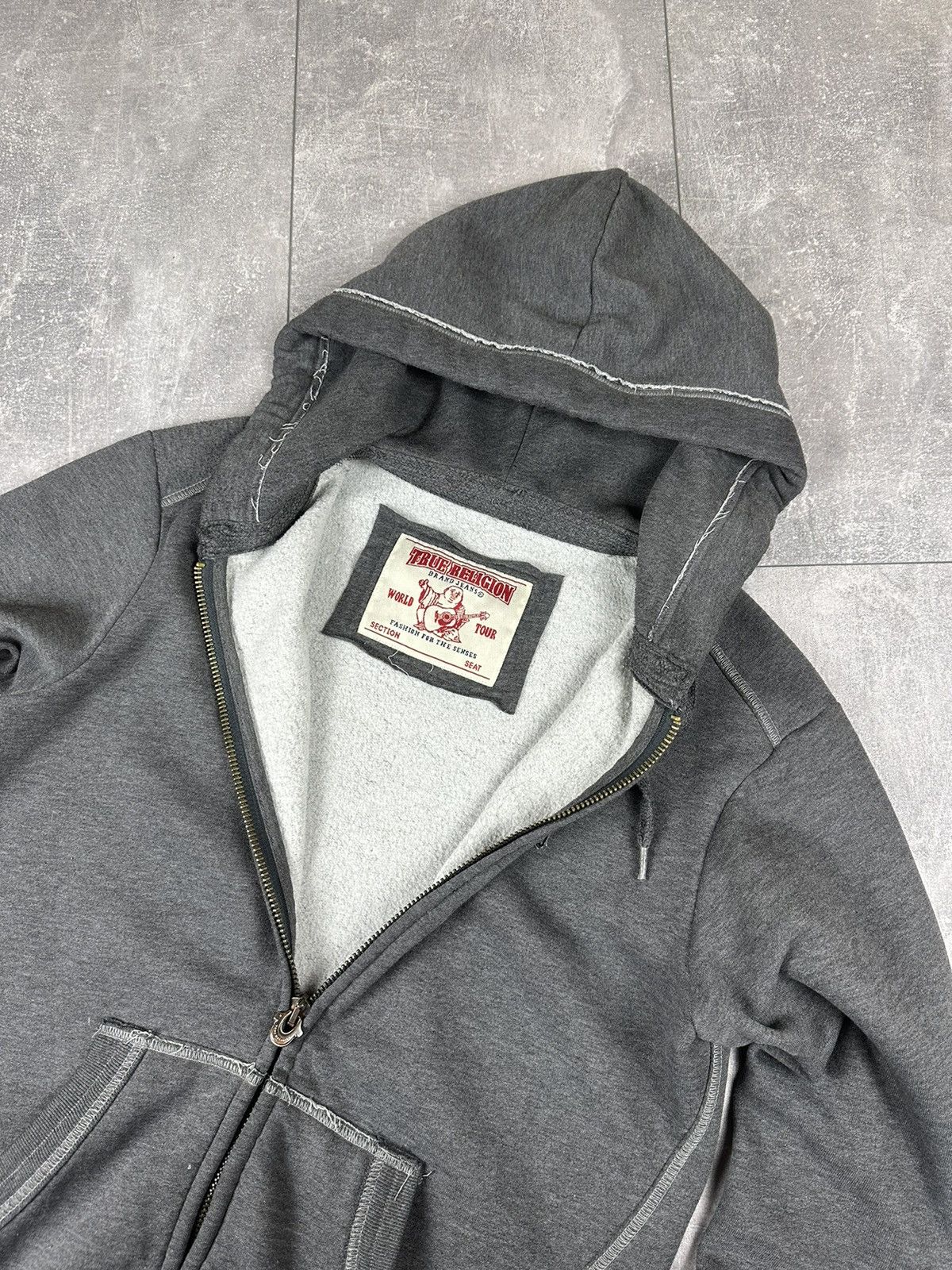 True Religion True Religion Vintage Full Zip Up Hoodie Y2K Small Logo Size US M / EU 48-50 / 2 - 7 Thumbnail