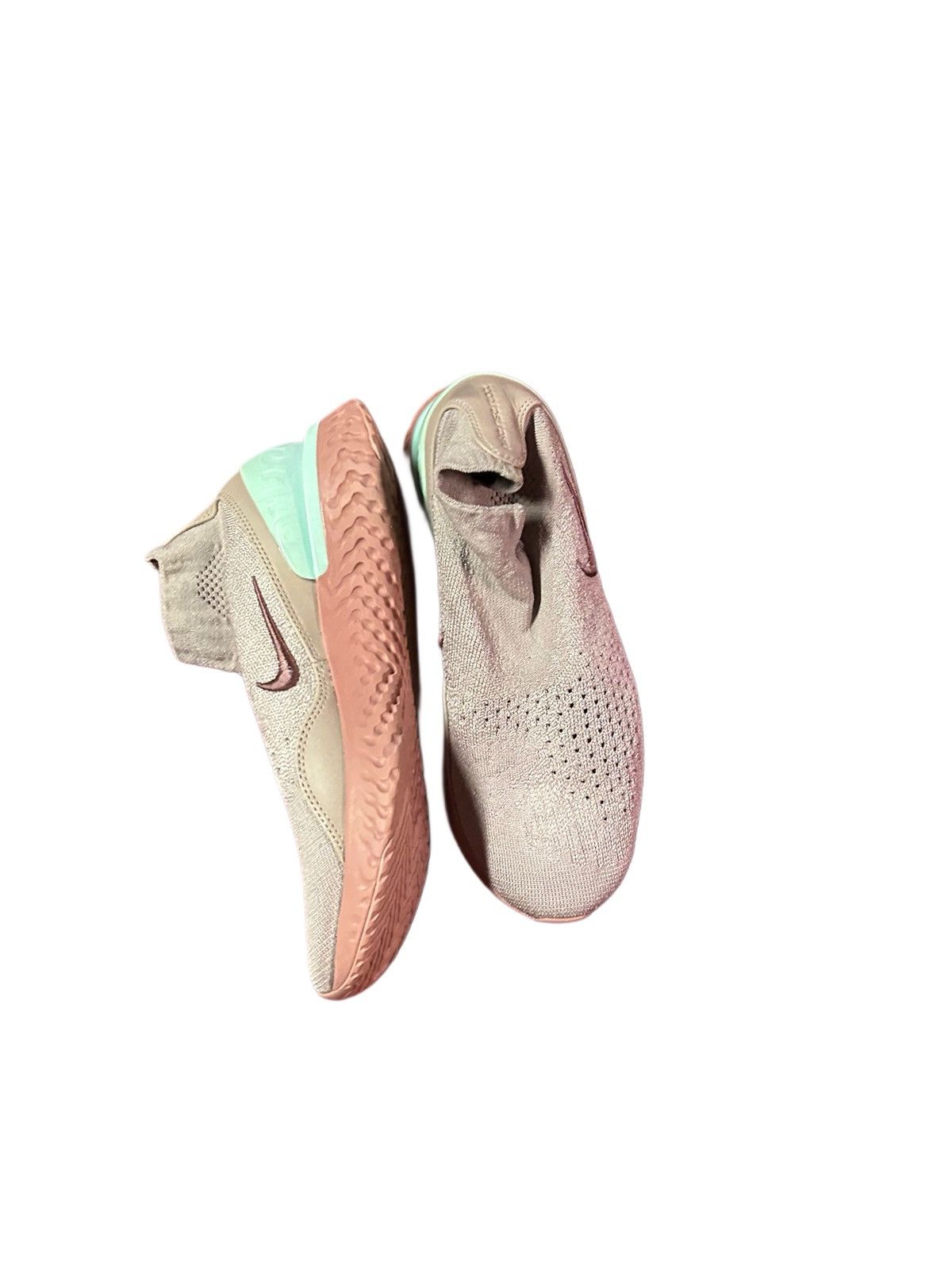 Nike Nike Women's Rise React Flyknit Size US 8.5 / IT 38.5 - 1 Thumbnail