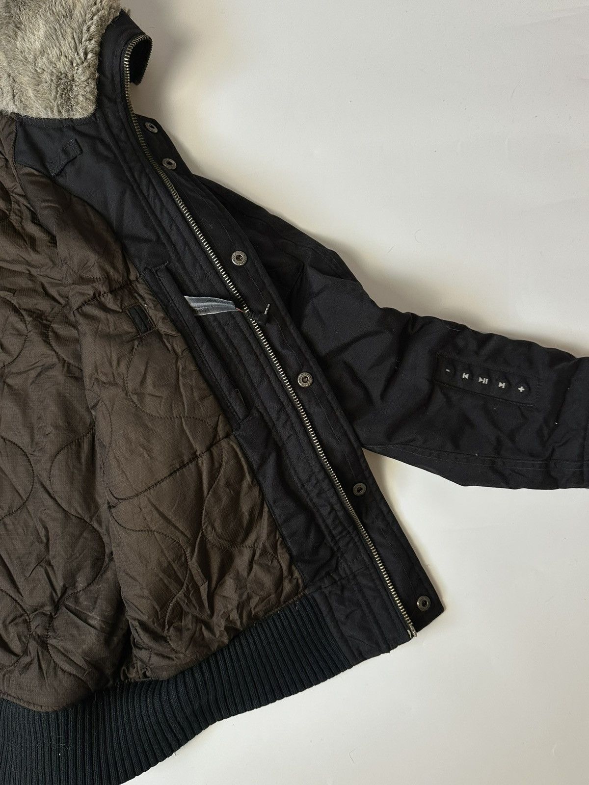 Woolrich Woolen Mills Rare Woolrich John Rich & Bros.Faux Fur Winter Bobmer Jacket Size US M / EU 48-50 / 2 - 10 Thumbnail