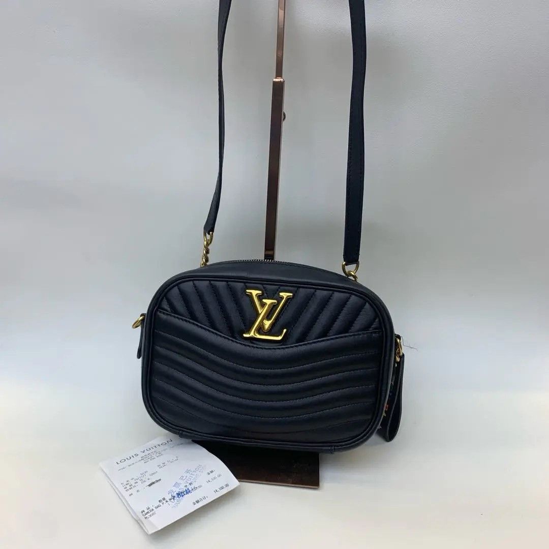 Louis Vuitton Pre-loved Bag Very good condition Size ONE SIZE - 1 Thumbnail