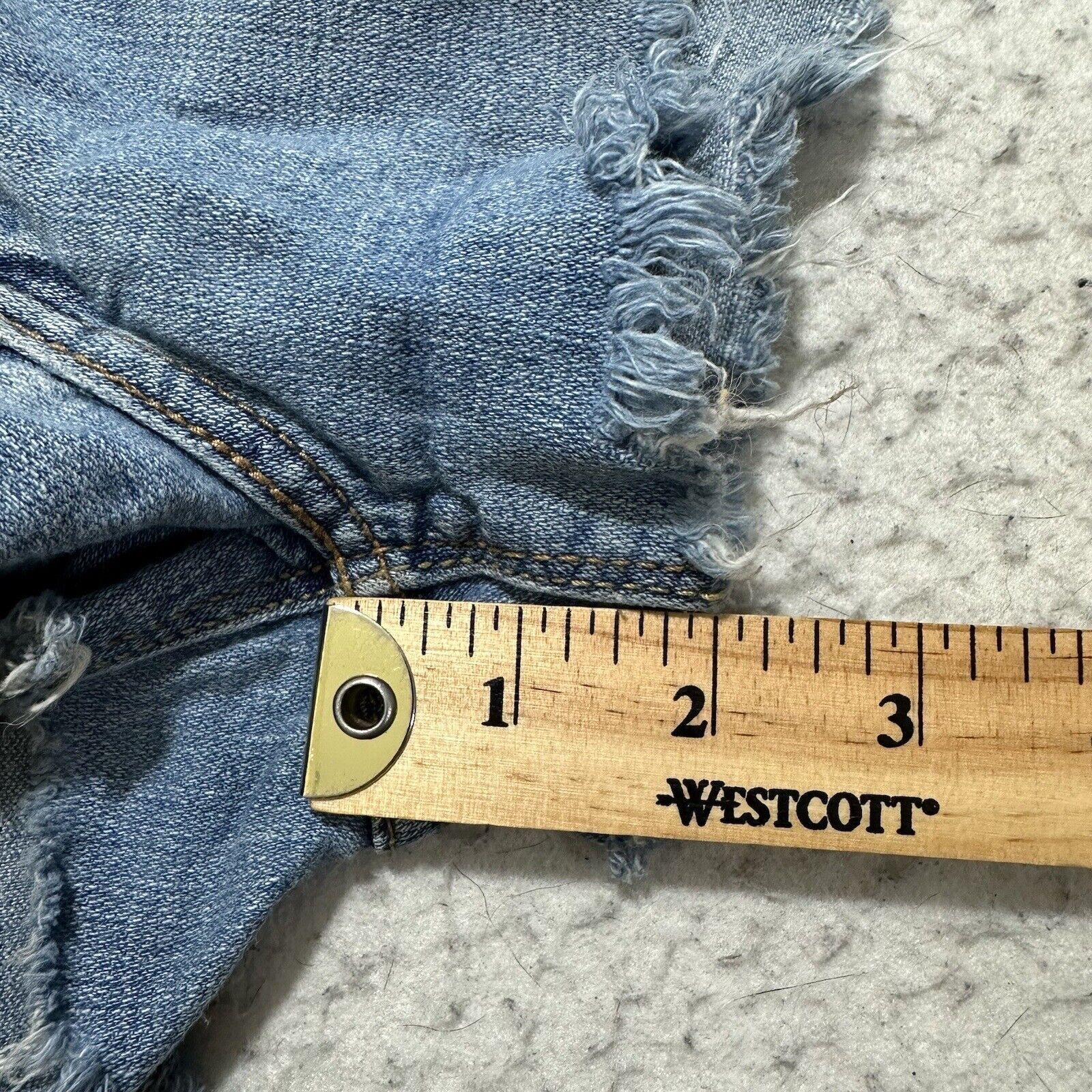 Levi's Levi's 525 26 Perfect Waist Cut Off Denim 2” Inseam Shorts Size 26" / US 2 / IT 38 - 10 Thumbnail