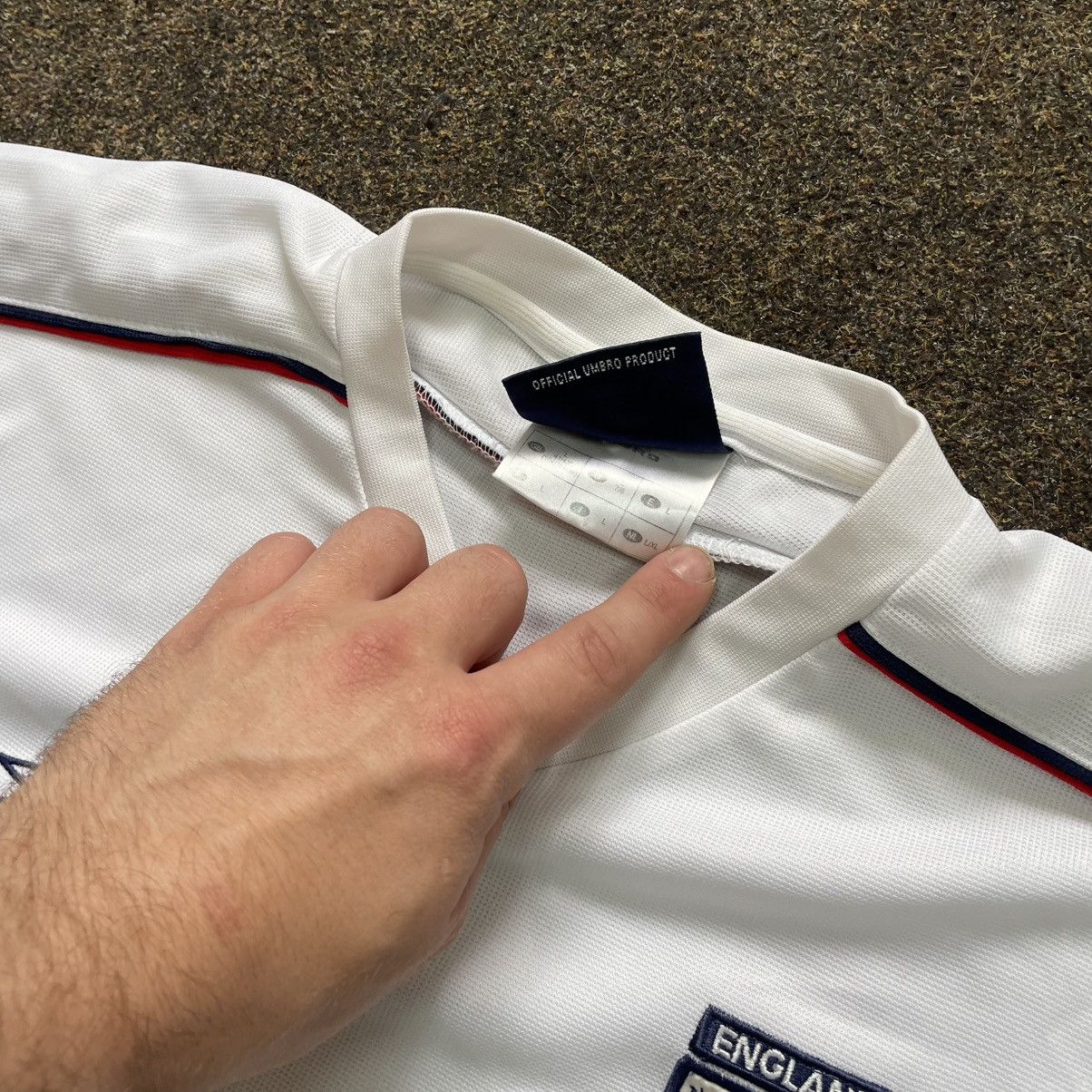 Vintage Vintage Umbro England FC Football Jersey Streetwear Baggy M Size US M / EU 48-50 / 2 - 5 Thumbnail