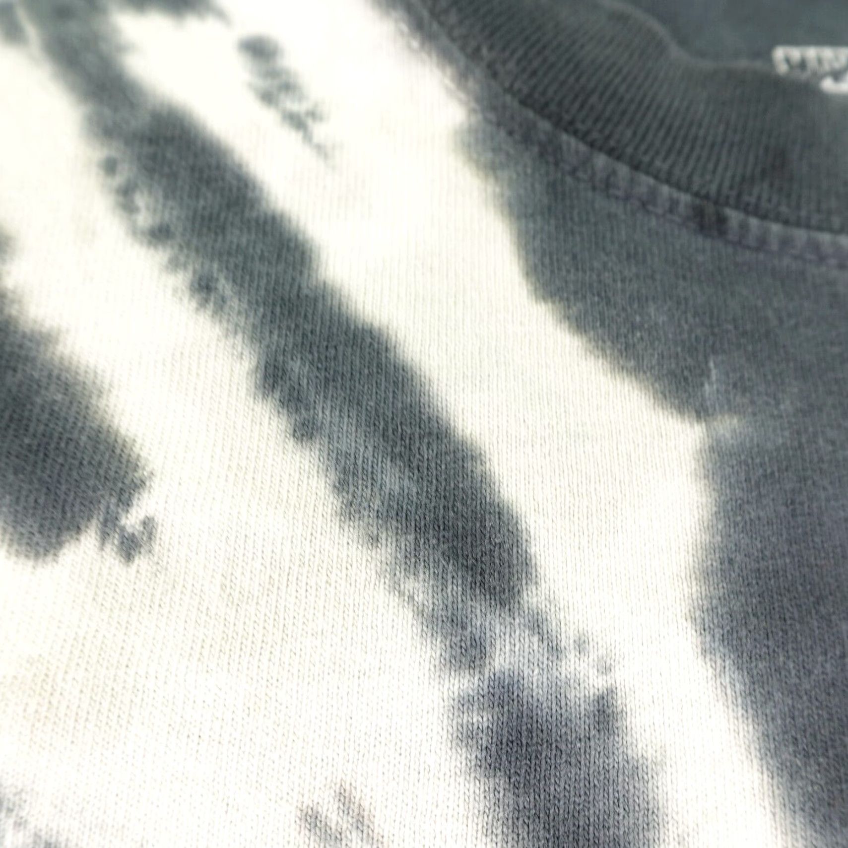 Vintage Marvel Shirt Mens Medium Gray White Tie Dye Super Heroes Avengers Spirit Jersey Size US M / EU 48-50 / 2 - 4 Thumbnail