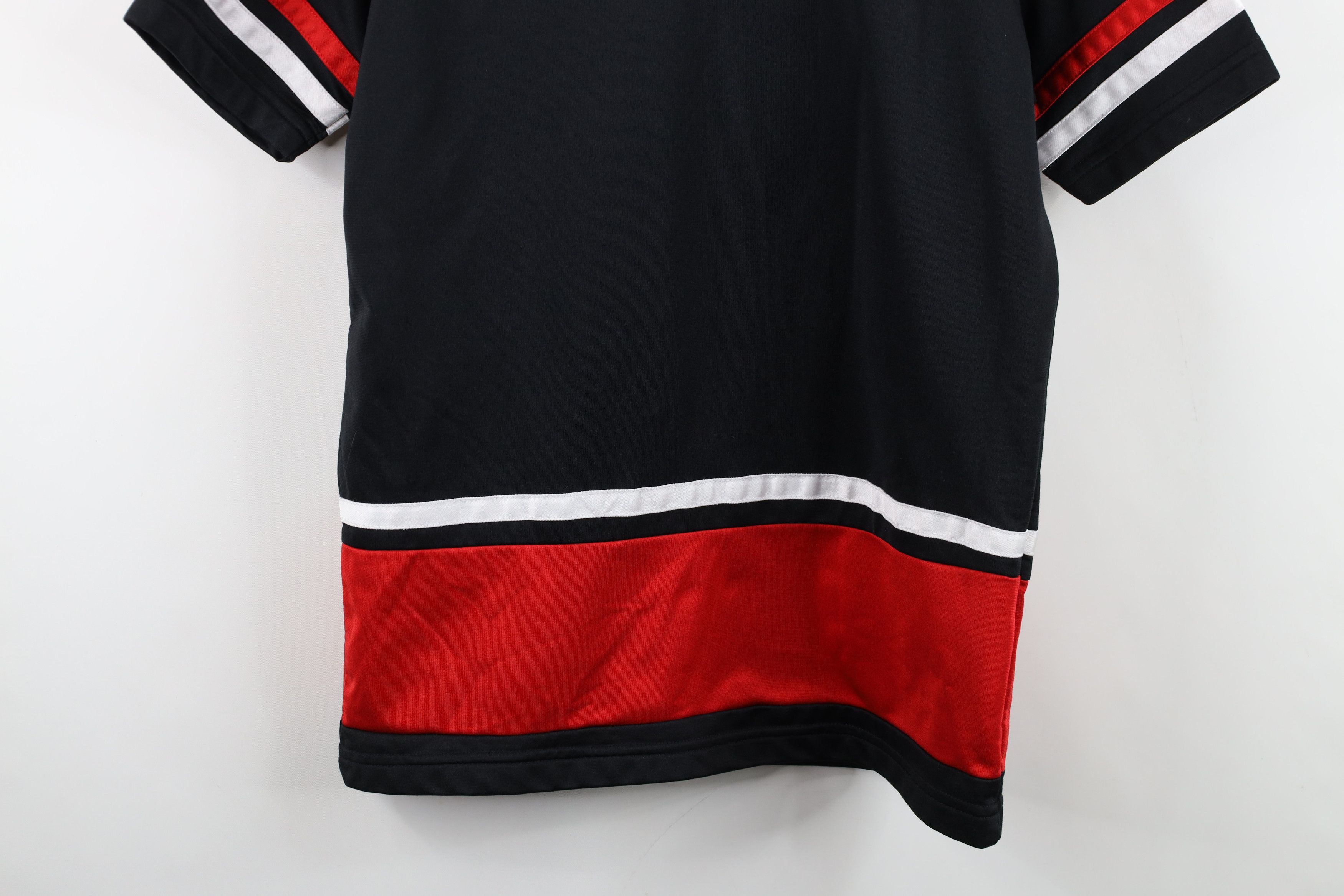 Vintage Vintage 90s Streetwear Block Short Sleeve Jersey T-Shirt Size US S / EU 44-46 / 1 - 12 Thumbnail