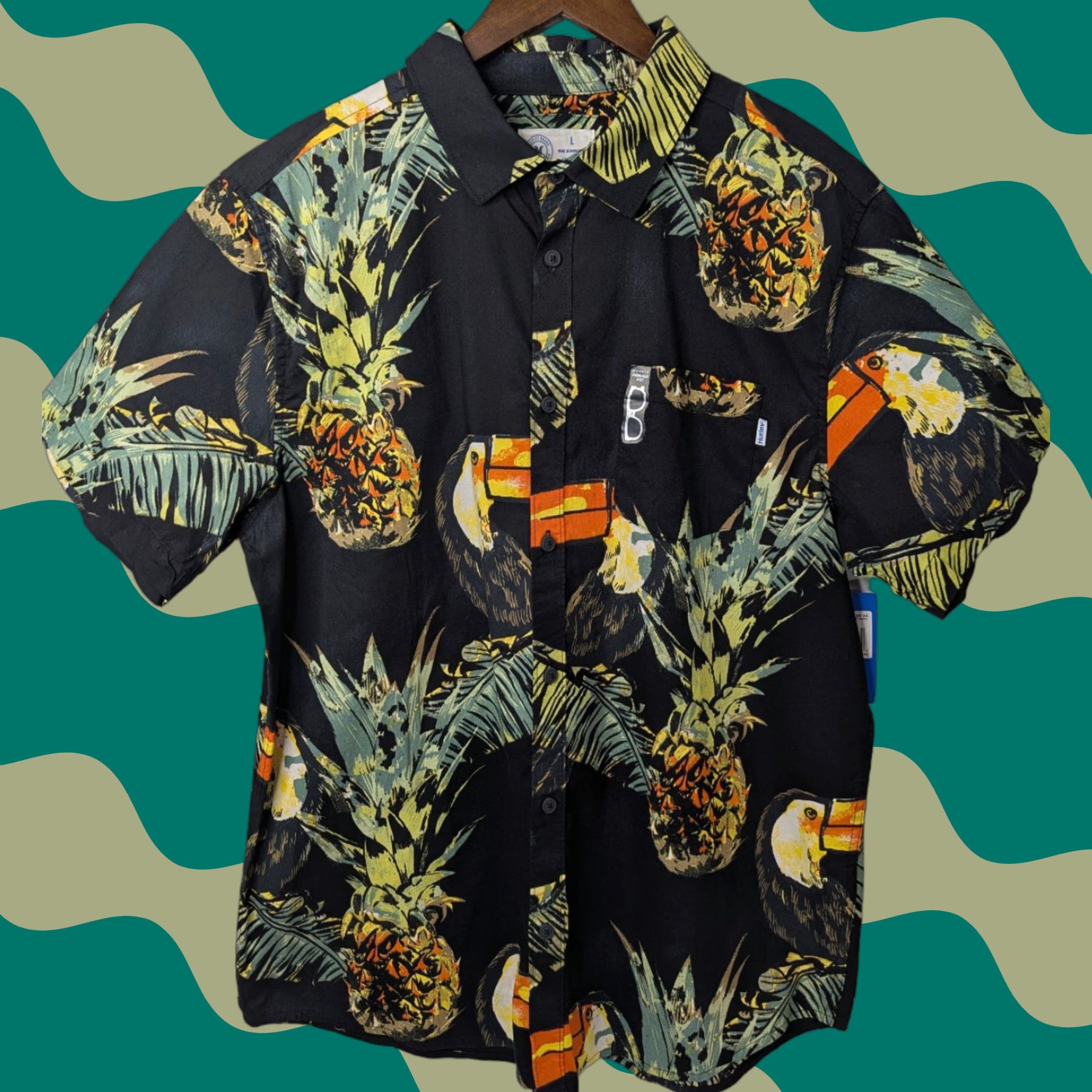 Hurley NWT Hurley Shirt Button-Up Short Sleeve AOP Tropical Toucan Pineapple Black Size L Mens Size US L / EU 52-54 / 3 - 1 Thumbnail