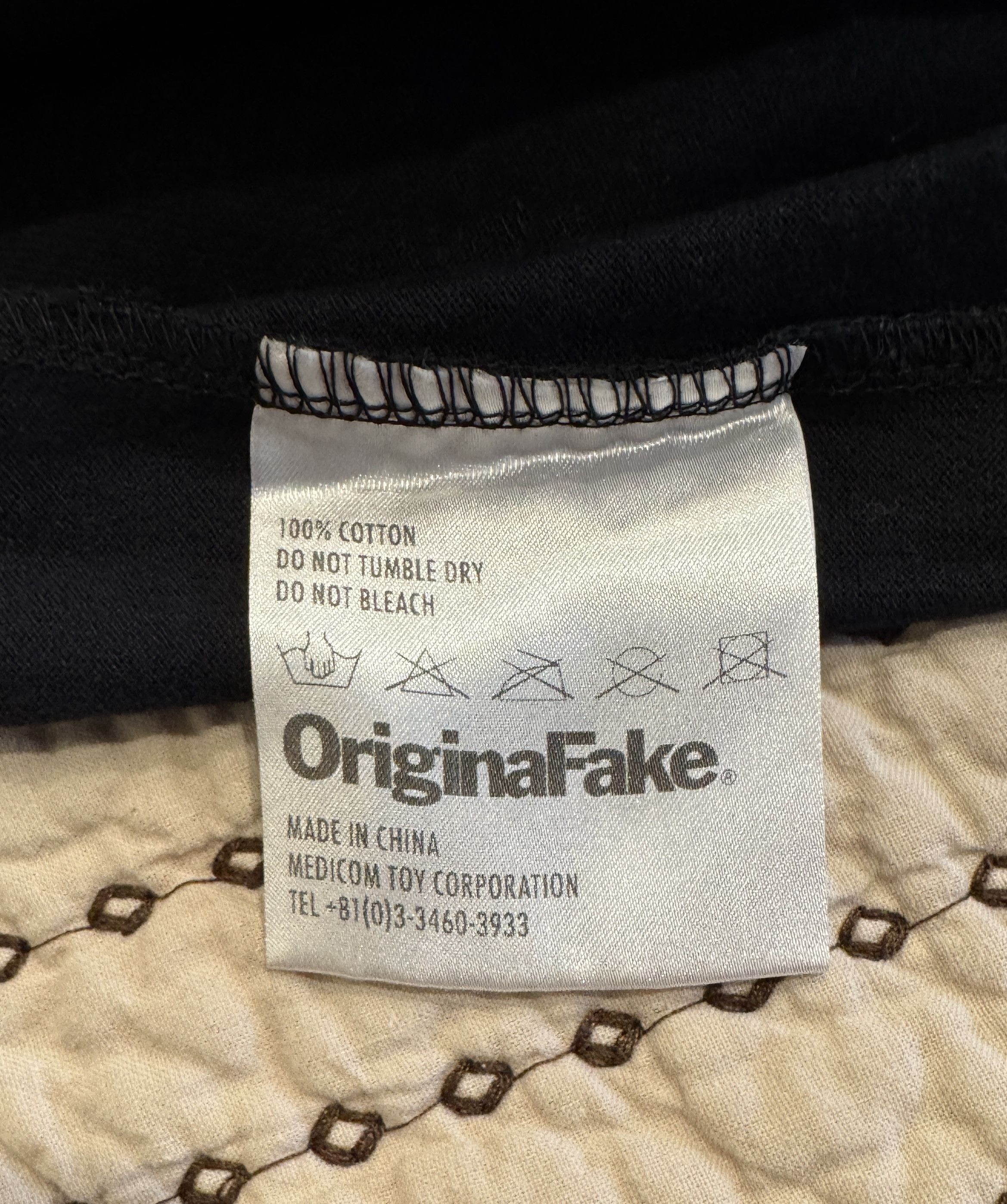 Kaws KAWS ORIGINAL FAKE x NEIGHBORHOOD T-SHIRT BLACK SZ 2 Size US M / EU 48-50 / 2 - 6 Thumbnail