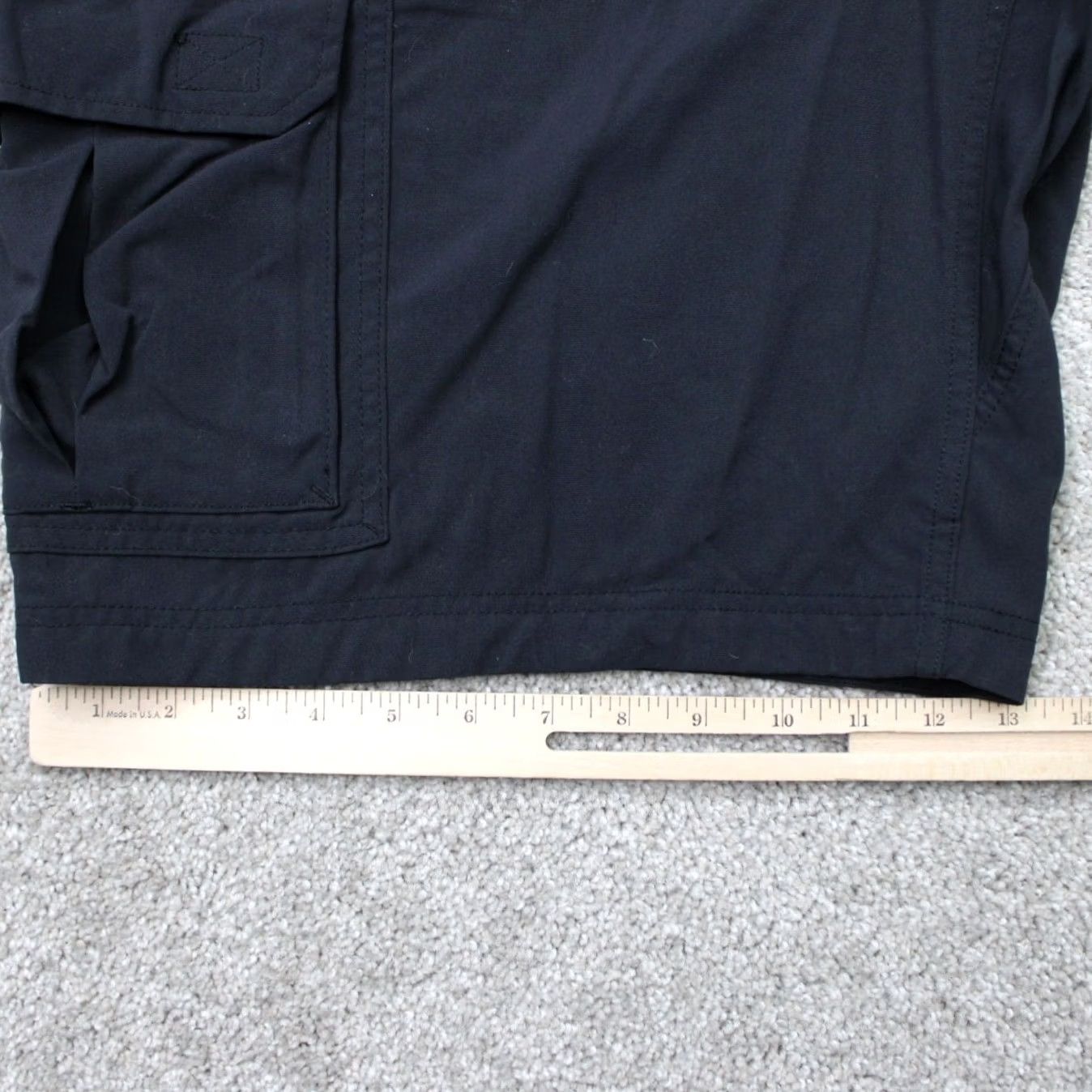 Vintage Duluth Mens 2XL XXL Black On the Fly Relaxed Cargo Nylon Shorts 11" Inseam Pockets Utility Bag Short Pants Regular Rise 46 Waist Size US 39 - 4 Thumbnail