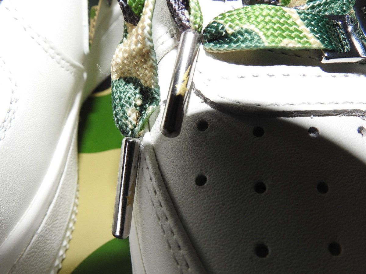 Bape BAPE STA Low White / Green ABC Camo (2024) Size US 10 / EU 43 - 9 Thumbnail