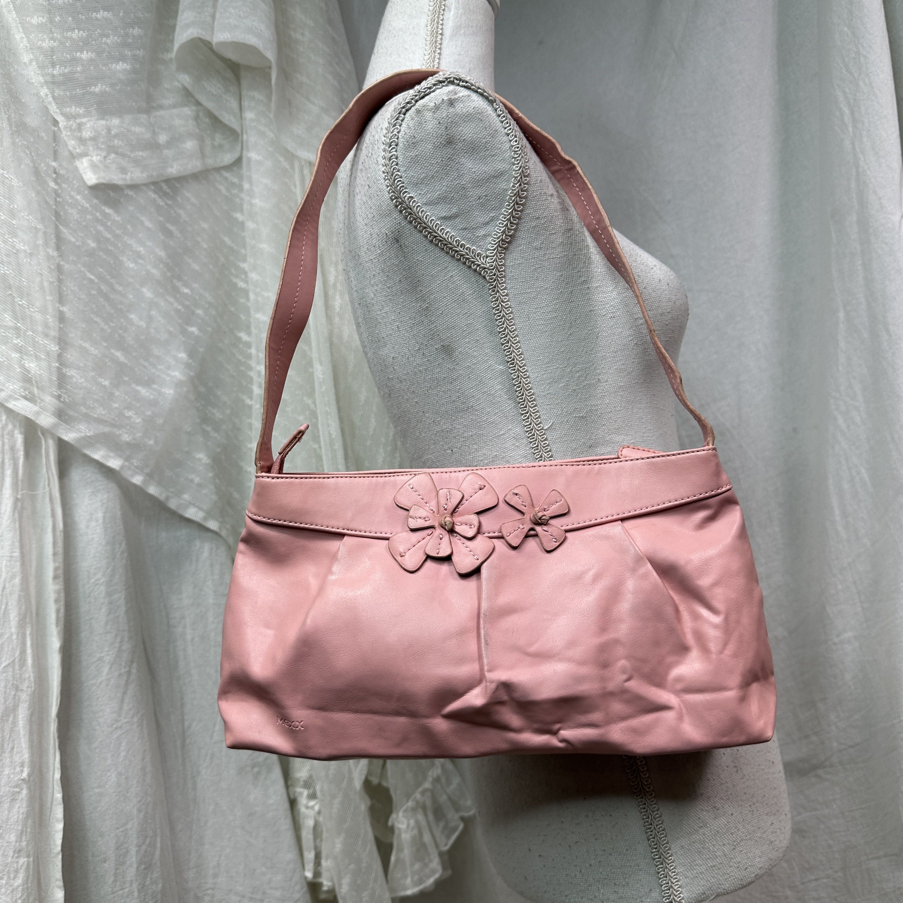 Vintage Vintage Avant Garde Baby Pink Flowers Shoulder Bag Y2K Size ONE SIZE - 1 Thumbnail