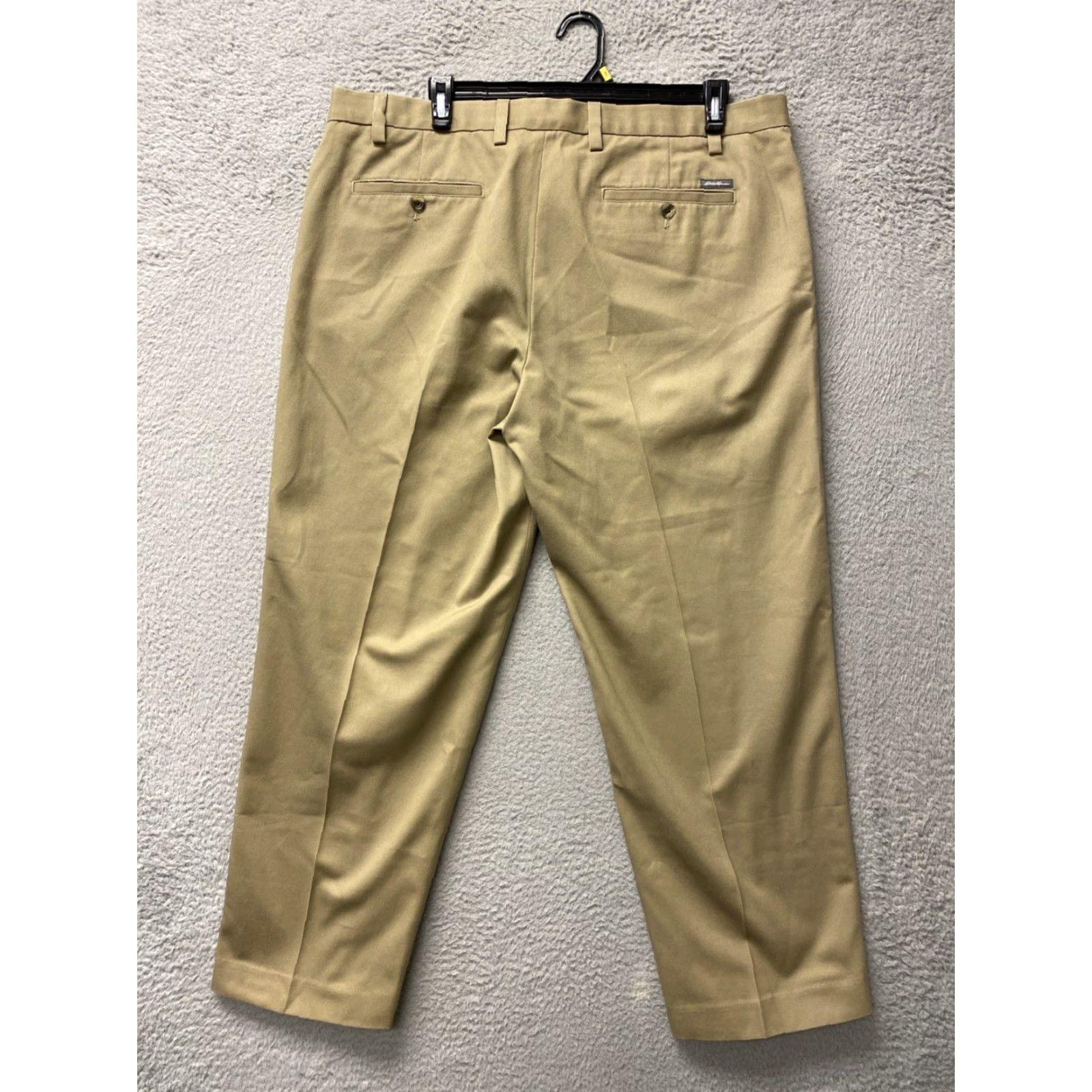 Eddie Bauer VINTAGE Eddie Bauer Chino Pants Men's 42x30 Khaki Corduroy /163-34 Green Casual Travel Relaxed Straight Pockets 42 Regular Size US 42 / EU 58 - 6 Thumbnail