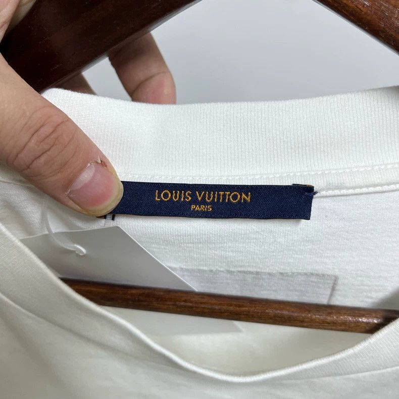 Louis Vuitton Louis Vuitton Patch short sleeve 2504-Nextarrow Size US XXL / EU 58 / 5 - 3 Thumbnail