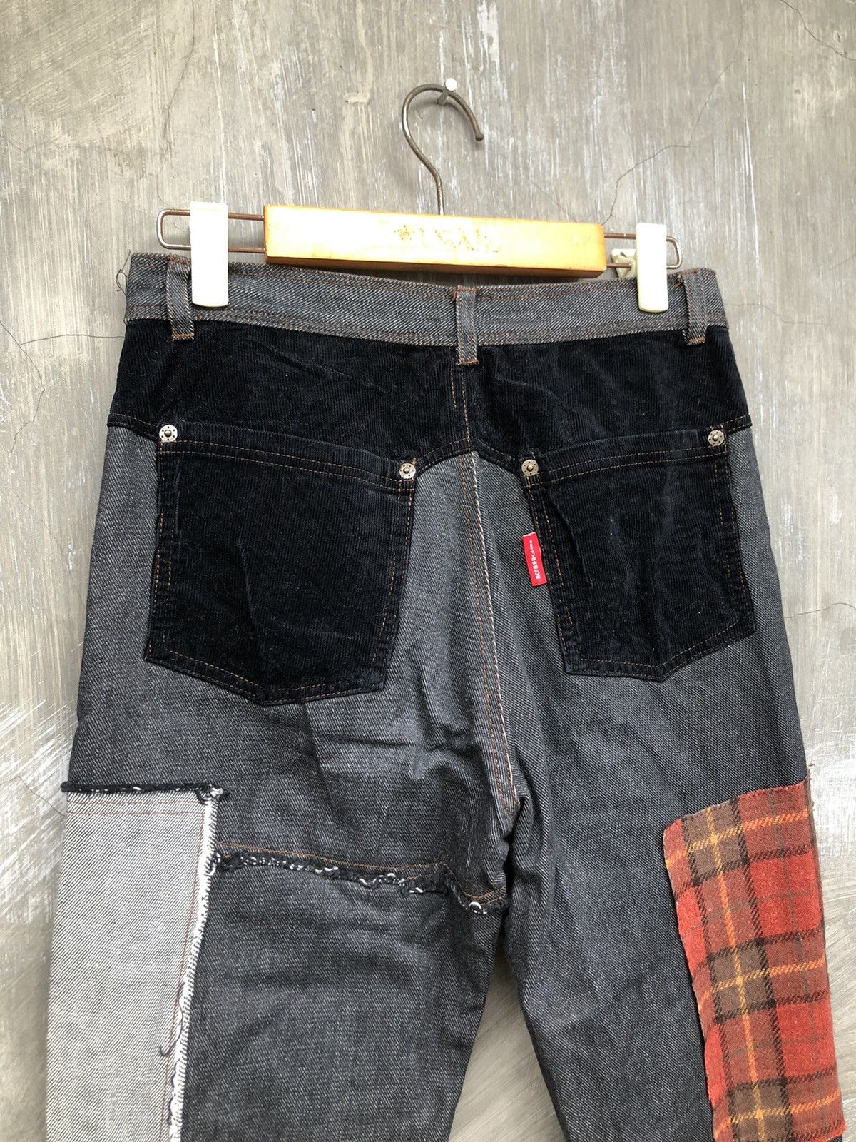 Japanese Brand × Le Grande Bleu (L.G.B.) Y2K💥 Betty’s Blue Shinji Abe Patchwork Denim Size US 28 / EU 44 - 8 Thumbnail
