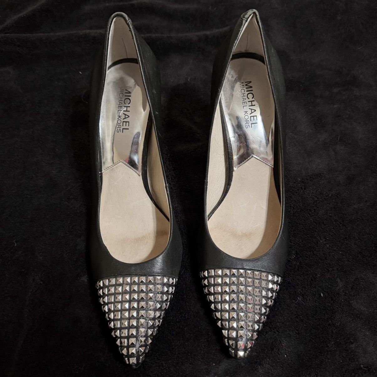 Michael Kors Michael Kors Studded Leather Pointed Toe Pumps Size US 8.5 / IT 38.5 - 4 Thumbnail