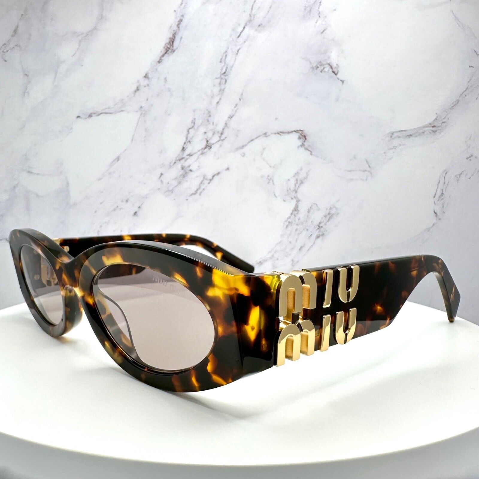 Miu Miu New MIU MIU Sunglasses Brown Tortoise Shell Oval Gold Logo Size ONE SIZE - 4 Thumbnail