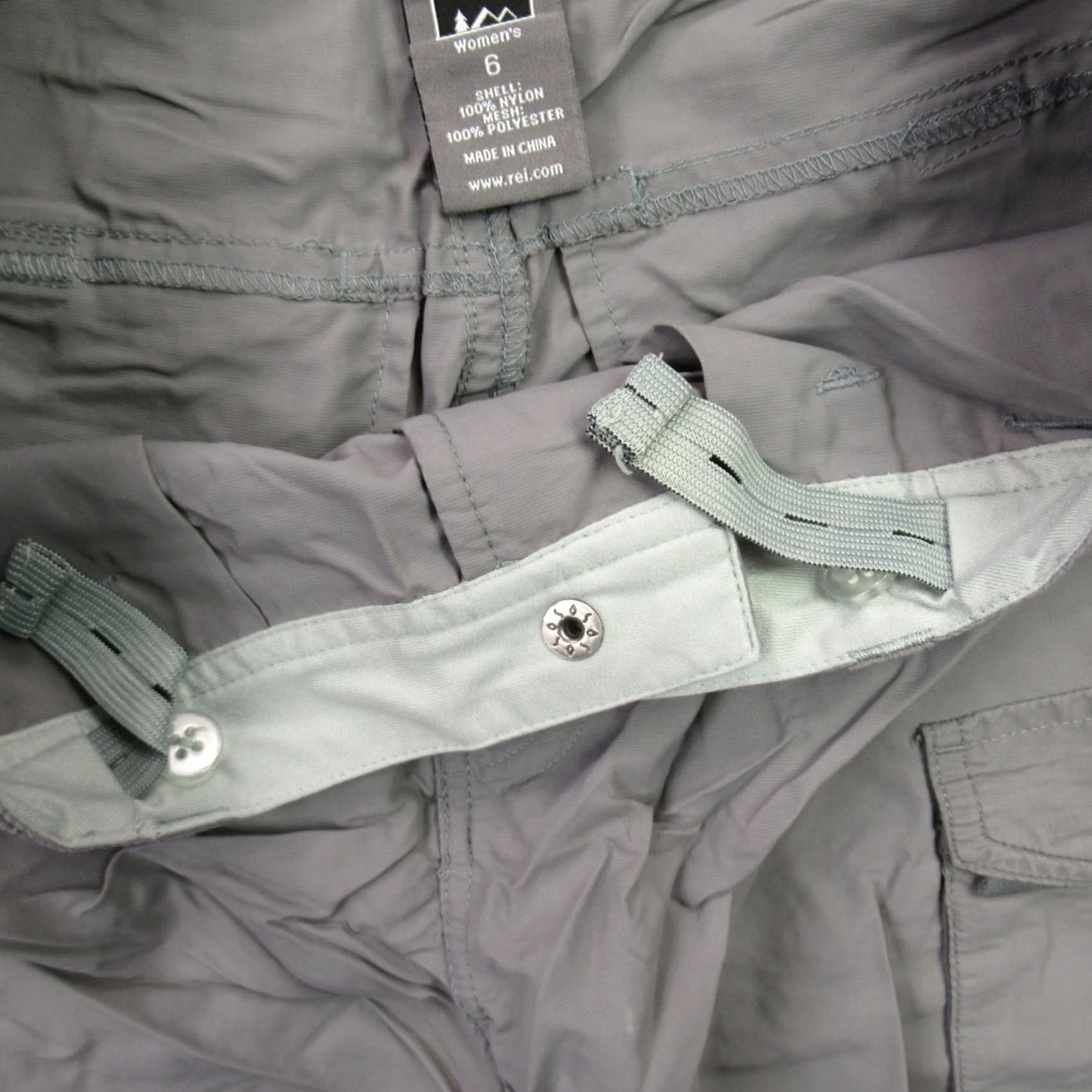 Vintage REI Shorts Womens 6 Lightweight Hiking Cargo Gray Casual Outdoors Size 28" / US 6 / IT 42 - 4 Thumbnail
