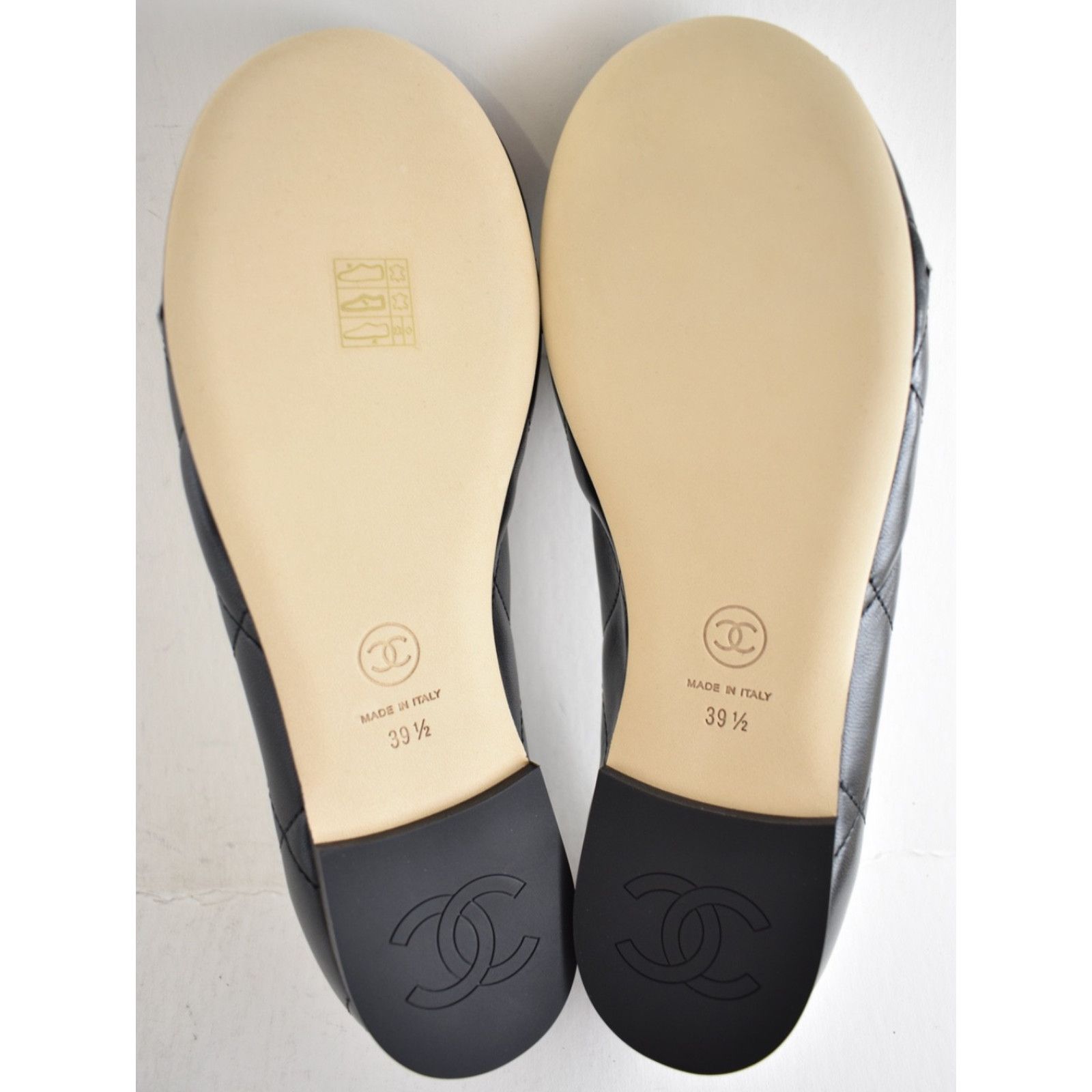 Chanel Chanel Coco Beach Black White CC XL Logo Ballet Flat 39.5 Size US 9.5 / IT 39.5 - 24 Thumbnail