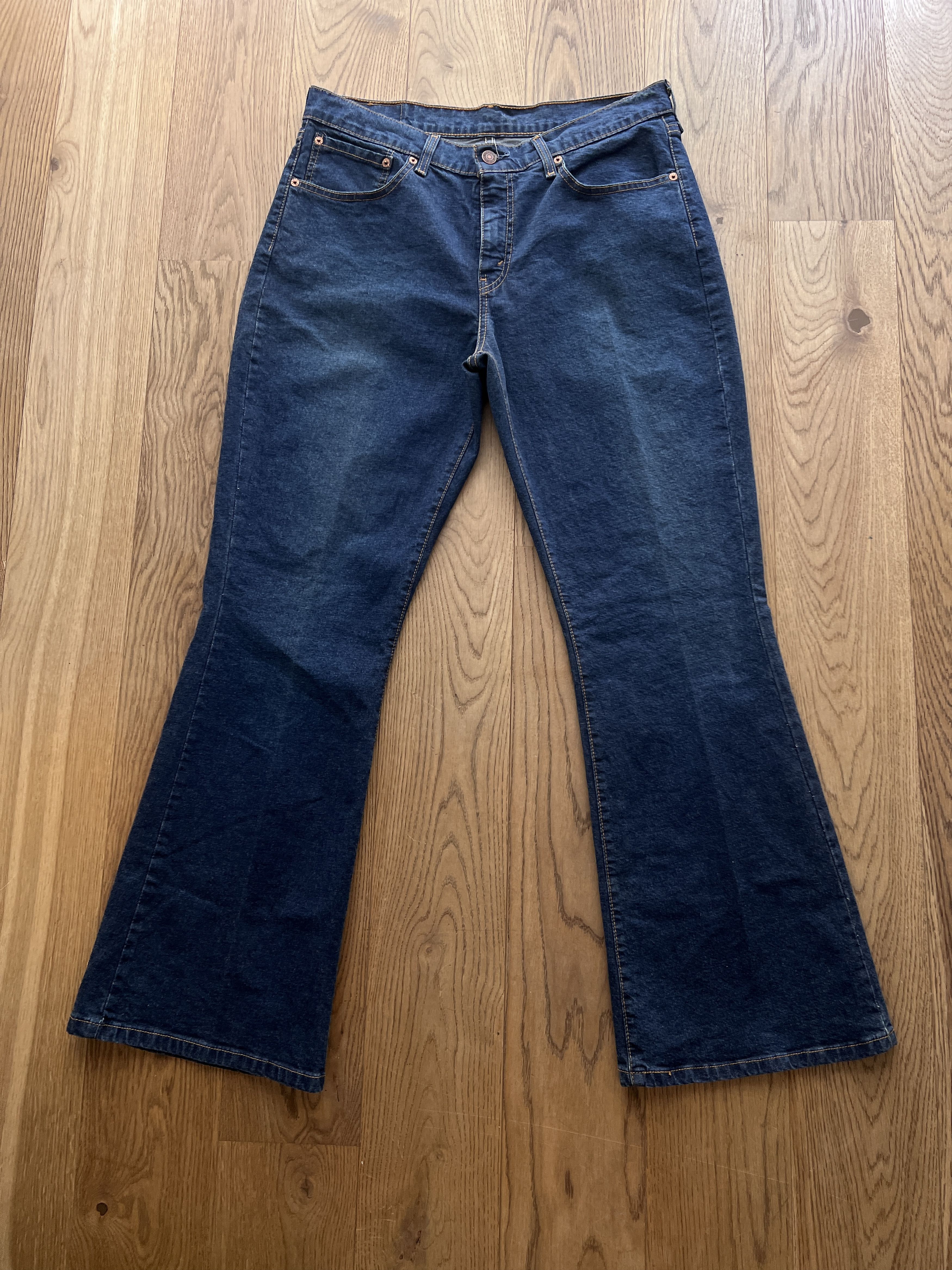 Levi's Vintage Clothing RARE Levis Flared Boot Cut Denim vintage 00s Retro Jeans y2k Size US 34 / EU 50 - 2 Thumbnail