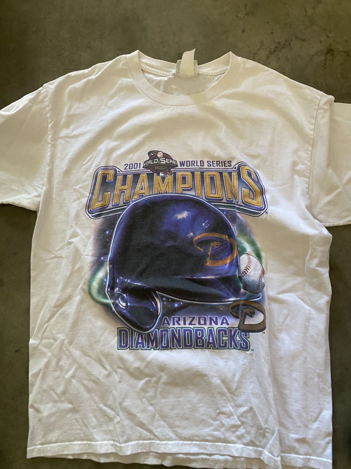 MLB Vintage Arizona Diamondbacks 2001 World Series Tee Size US L / EU 52-54 / 3 - 1 Thumbnail