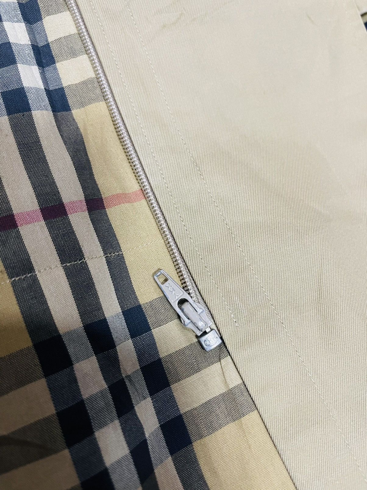 Burberry × Vintage Vintage Burberry Novacheck Trench Coat (10) Size US L / EU 52-54 / 3 - 9 Thumbnail