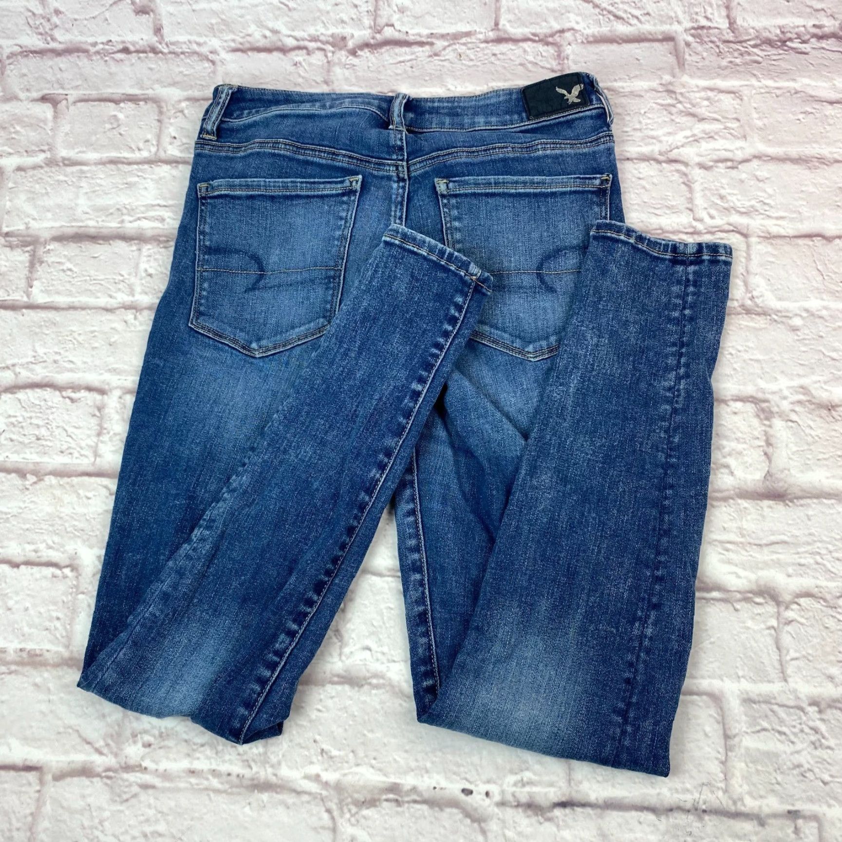 American Eagle Outfitters American Eagle Jeggings Skinny Jeans Size 4 High Rise Super Stretch Medium Wash Size 27" / US 4 / IT 40 - 3 Thumbnail