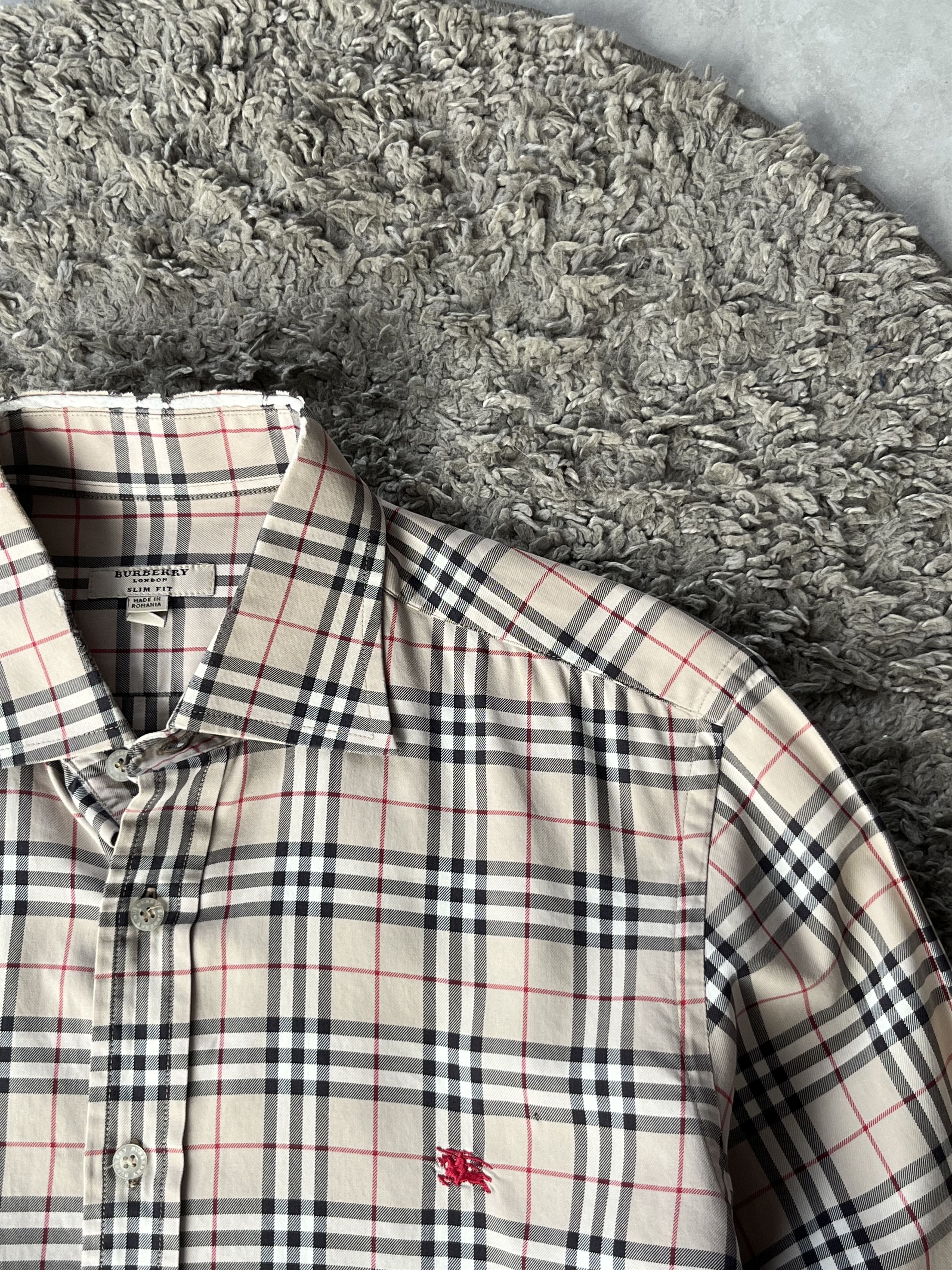 Burberry Luxury Shirt Burberry Monogram Slim Fit Made in Romania Size US M / EU 48-50 / 2 - 5 Thumbnail