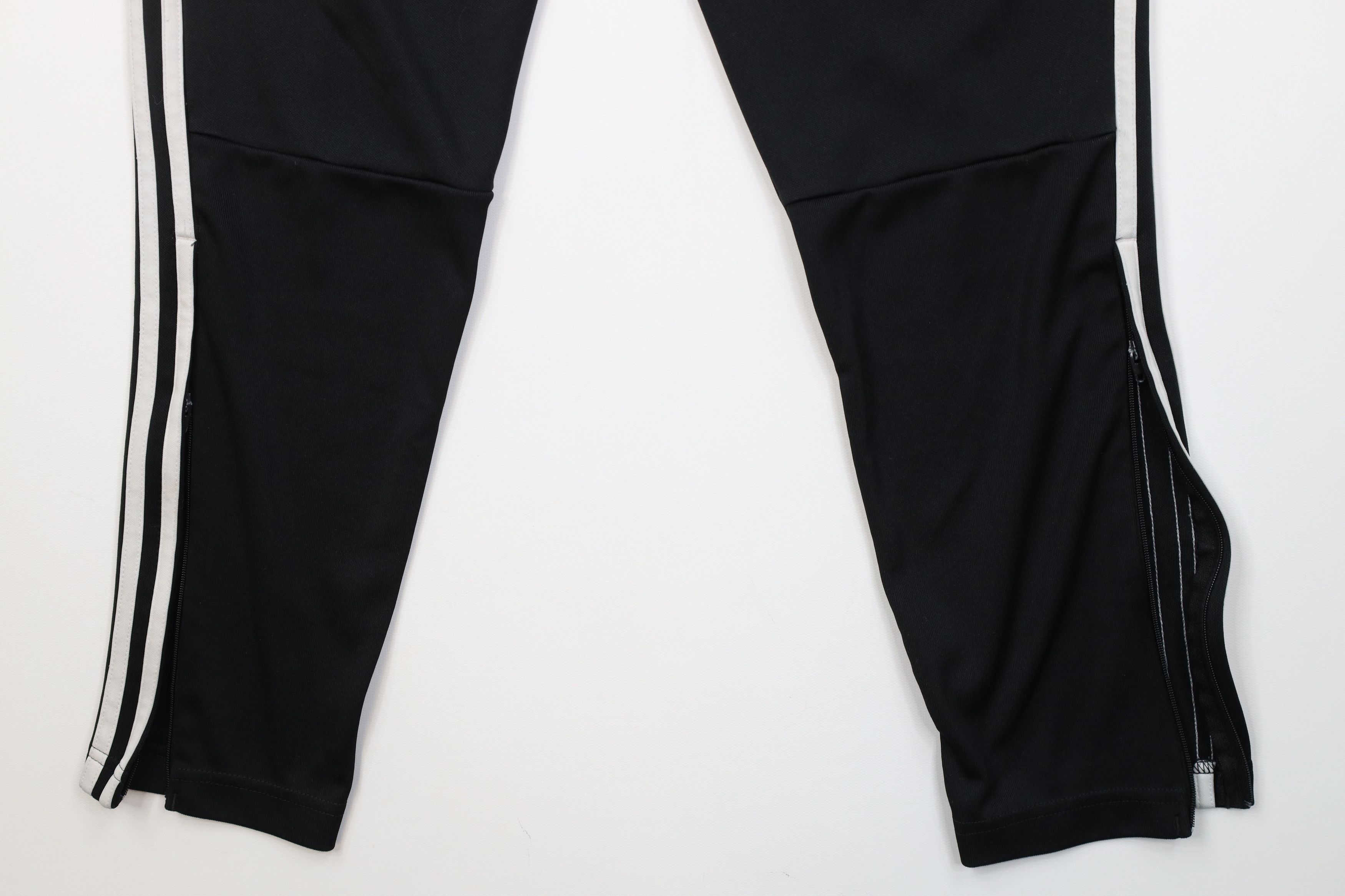 Adidas Vintage Y2K Adidas Striped Tapered Leg Running Soccer Pants Size US 34 / EU 50 - 13 Thumbnail
