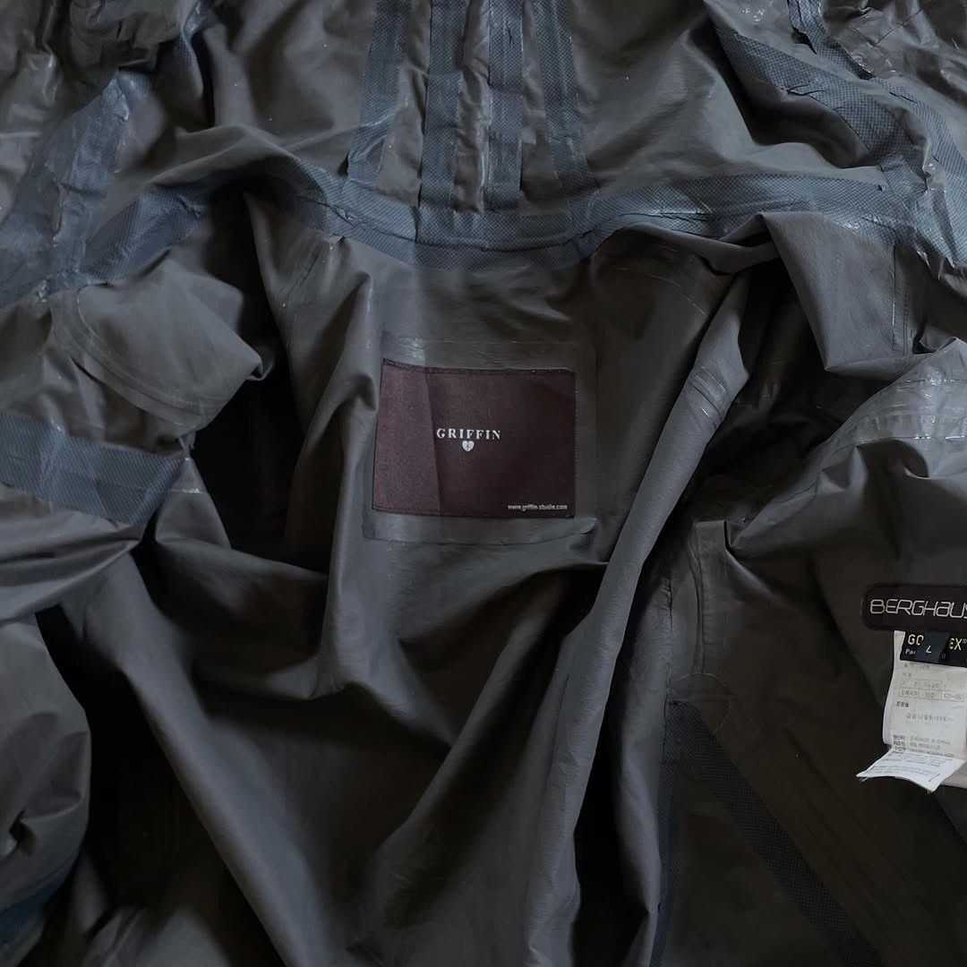 Griffin Berghaus x Griffin Gore-Tex Paclite Shell Jacket Size US L / EU 52-54 / 3 - 14 Thumbnail