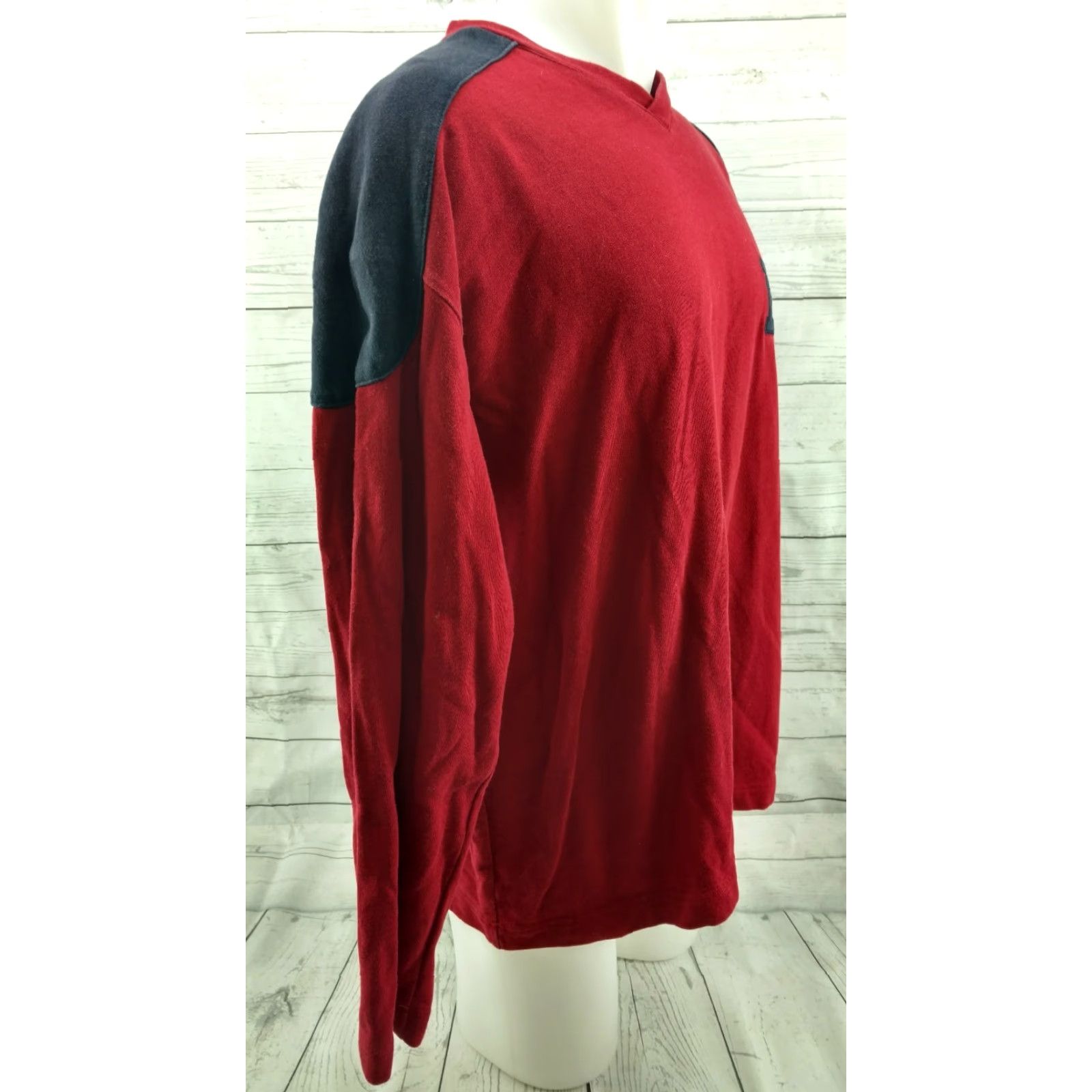 Tommy Hilfiger VINTAGE Tommy Hilfiger Sweater Spell Out Back Logo Red Blue Navy XL Crew Neck Mens Sweater Size US XL / EU 56 / 4 - 5 Thumbnail