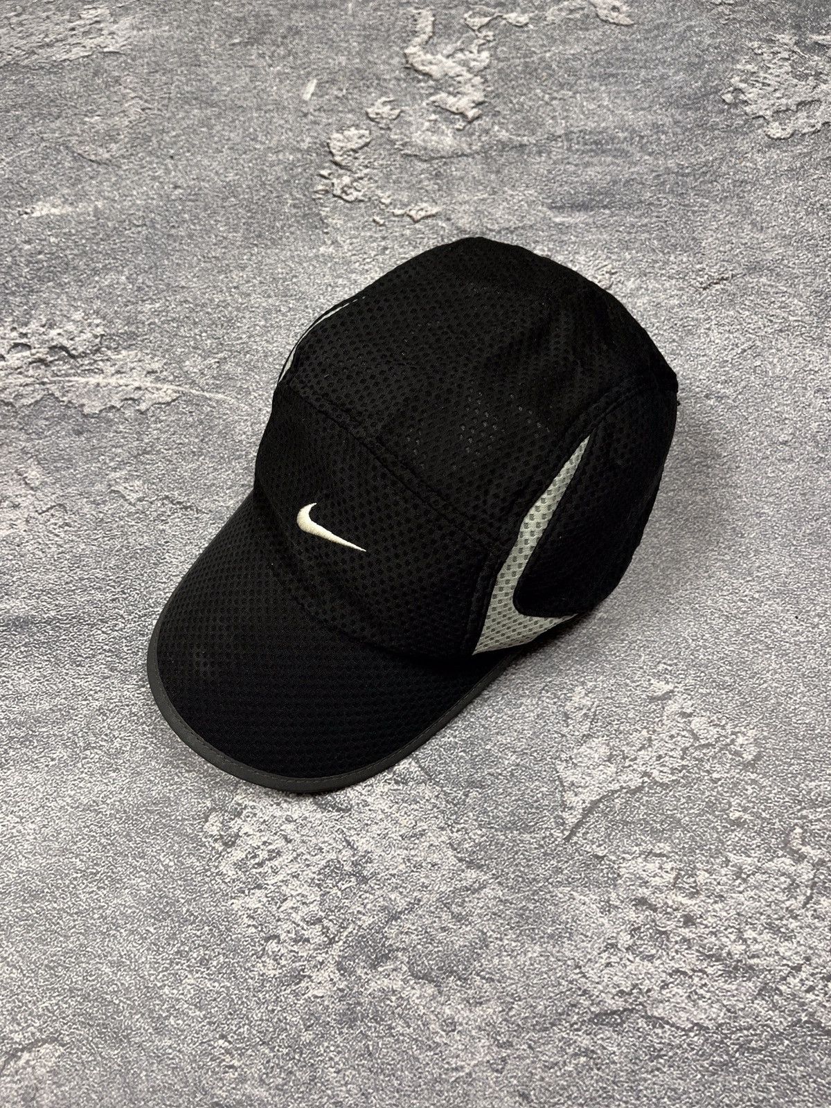 Nike × Vintage Nike Vintage 00s Y2k Hat Cap Streetwear Rare Size ONE SIZE - 1 Thumbnail