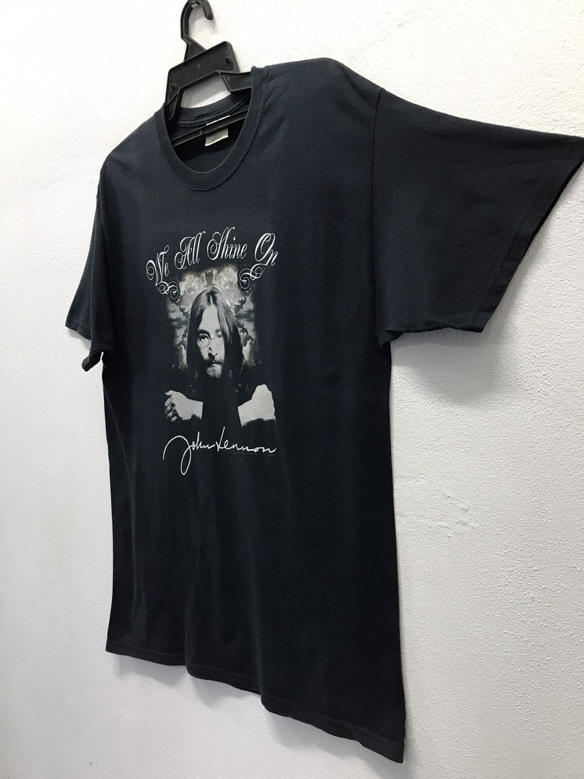 Hanes × Vintage Vintage Hanes John Lennon We All Shine On Shirt Size US L / EU 52-54 / 3 - 4 Thumbnail