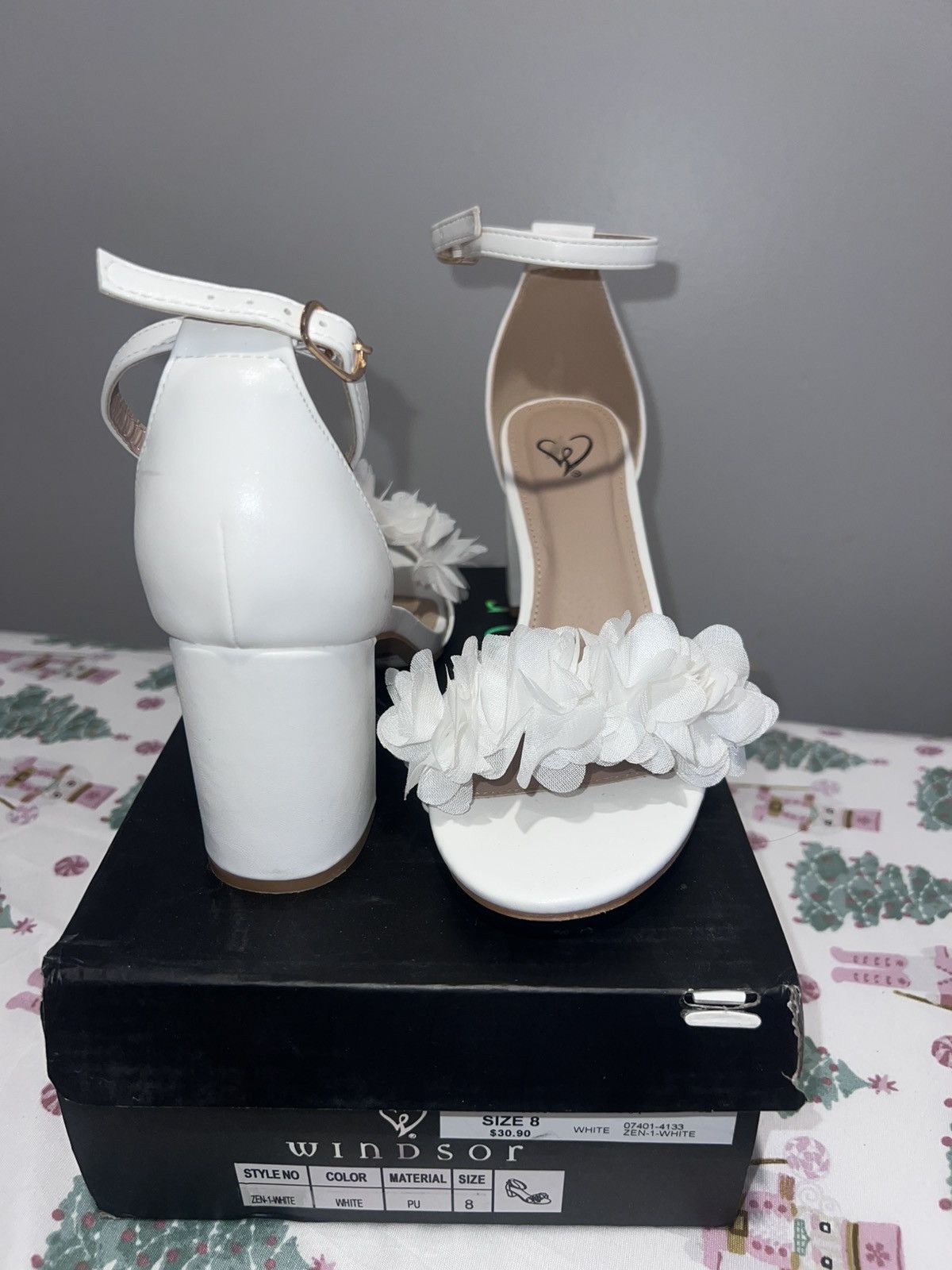 Other Floral Block Heels Windor Size 8 White Size US 8 / IT 38 - 3 Thumbnail