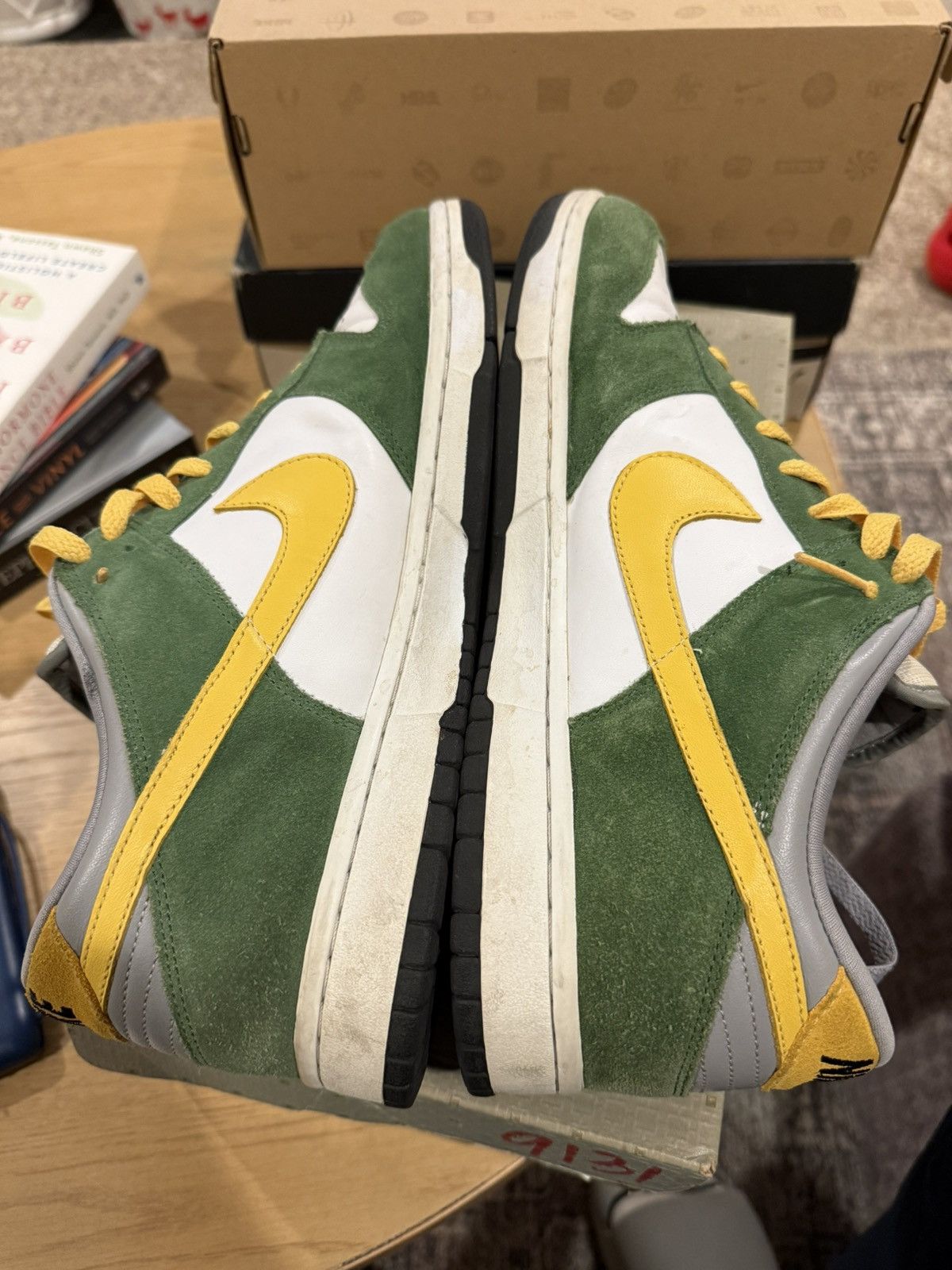 Nike Vintage Nike Dunk Low 2005 Mens Size 13 Yellow & Green Size US 13 / EU 46 - 4 Thumbnail