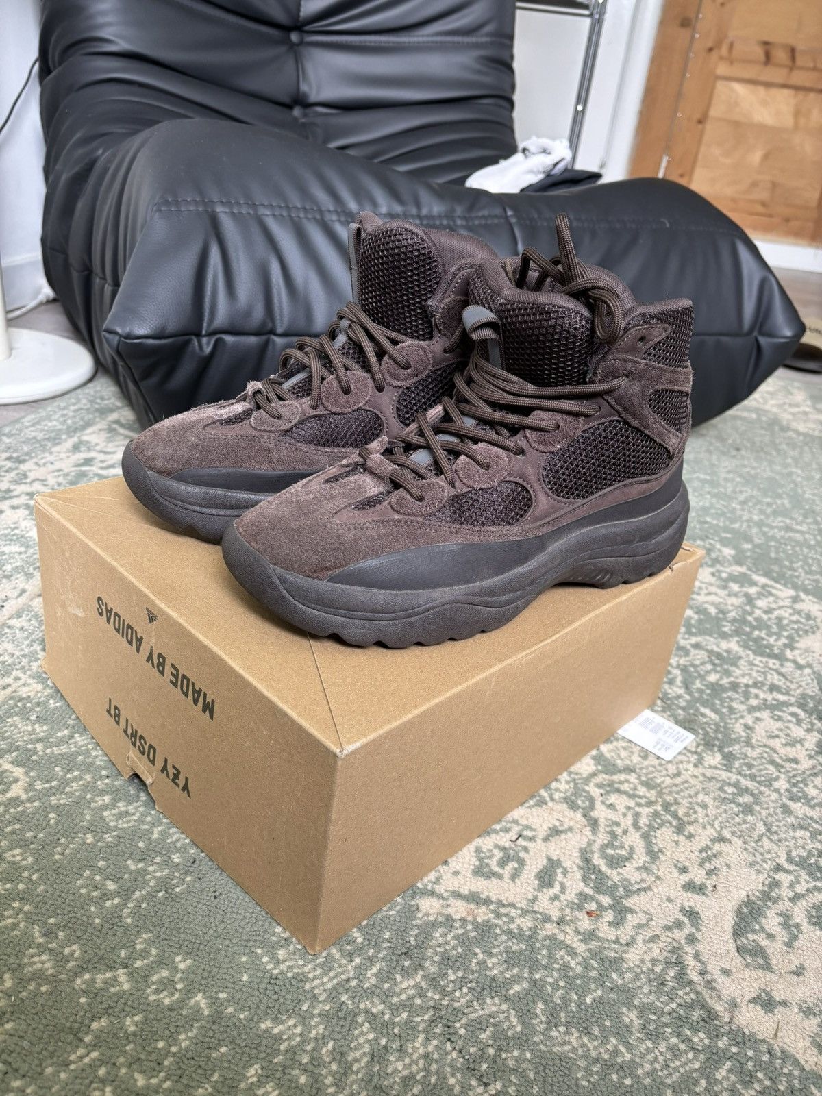 Yeezy Yeezy desert boots oil Size US 9 / EU 42 - 1 Thumbnail