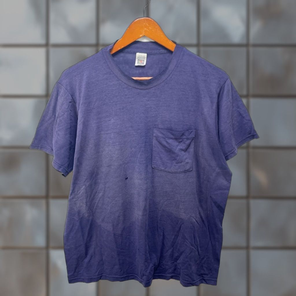 Fruit Of The Loom VINTAGE 90s Sun faded Fruit of the Loom T Shirt L Navy Blue Mens Shirt Size US L / EU 52-54 / 3 - 1 Thumbnail