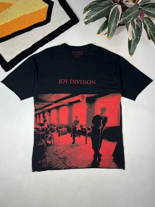 RARE JOY DIVISION IAN CURTIS ON SCENE PRINT T SHIRT