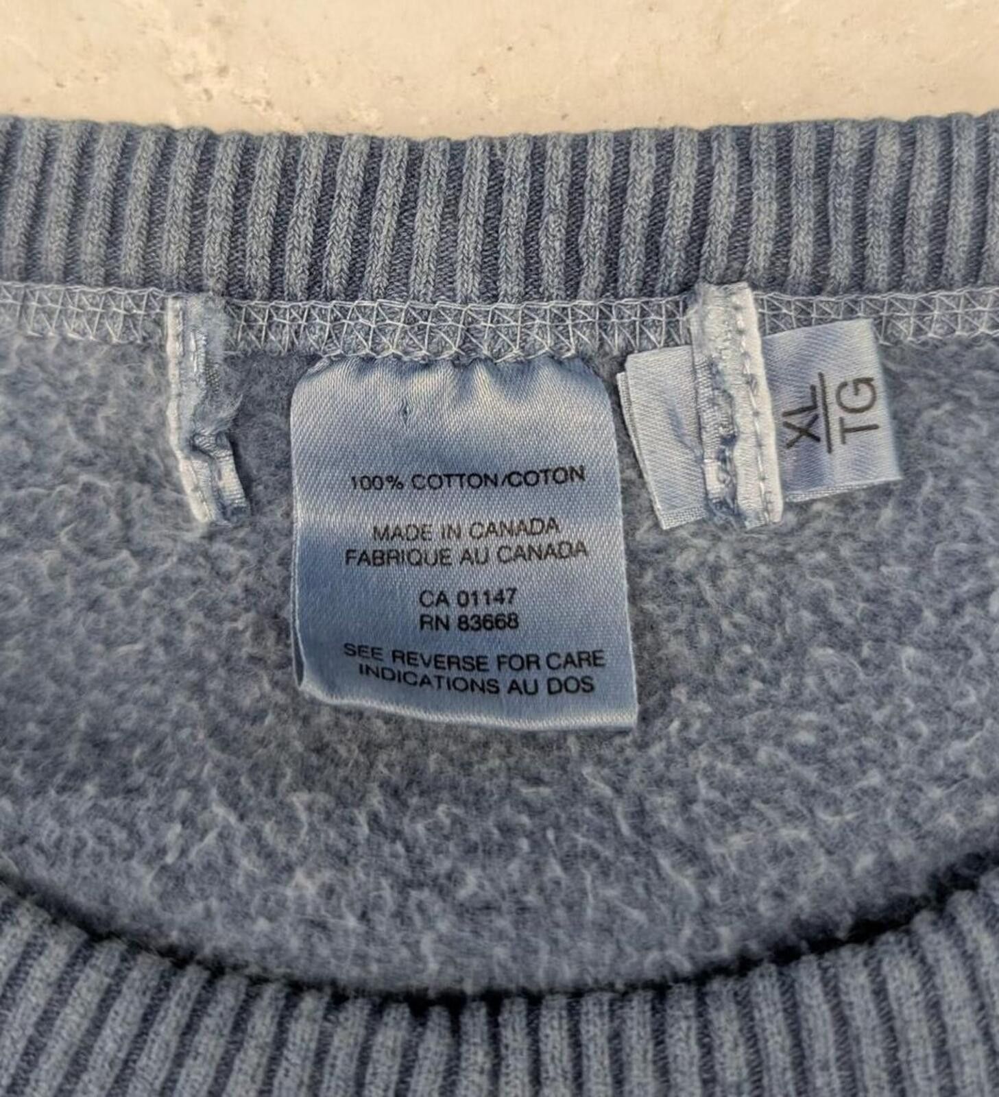 Vintage Vintage 90s University of Australia Powder Blue Sweater Size US XL / EU 56 / 4 - 2 Thumbnail