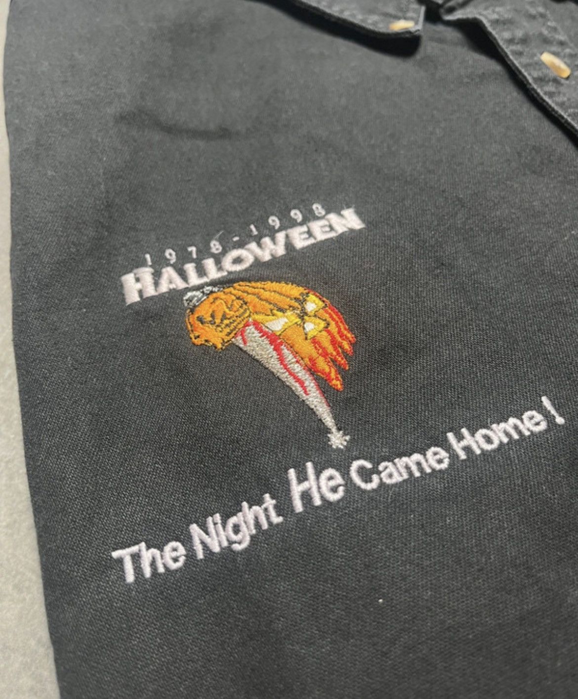 Lee Chemise Lee Halloween 1978–1998 brodée – Michael Myers Size US XXL / EU 58 / 5 - 2 Thumbnail