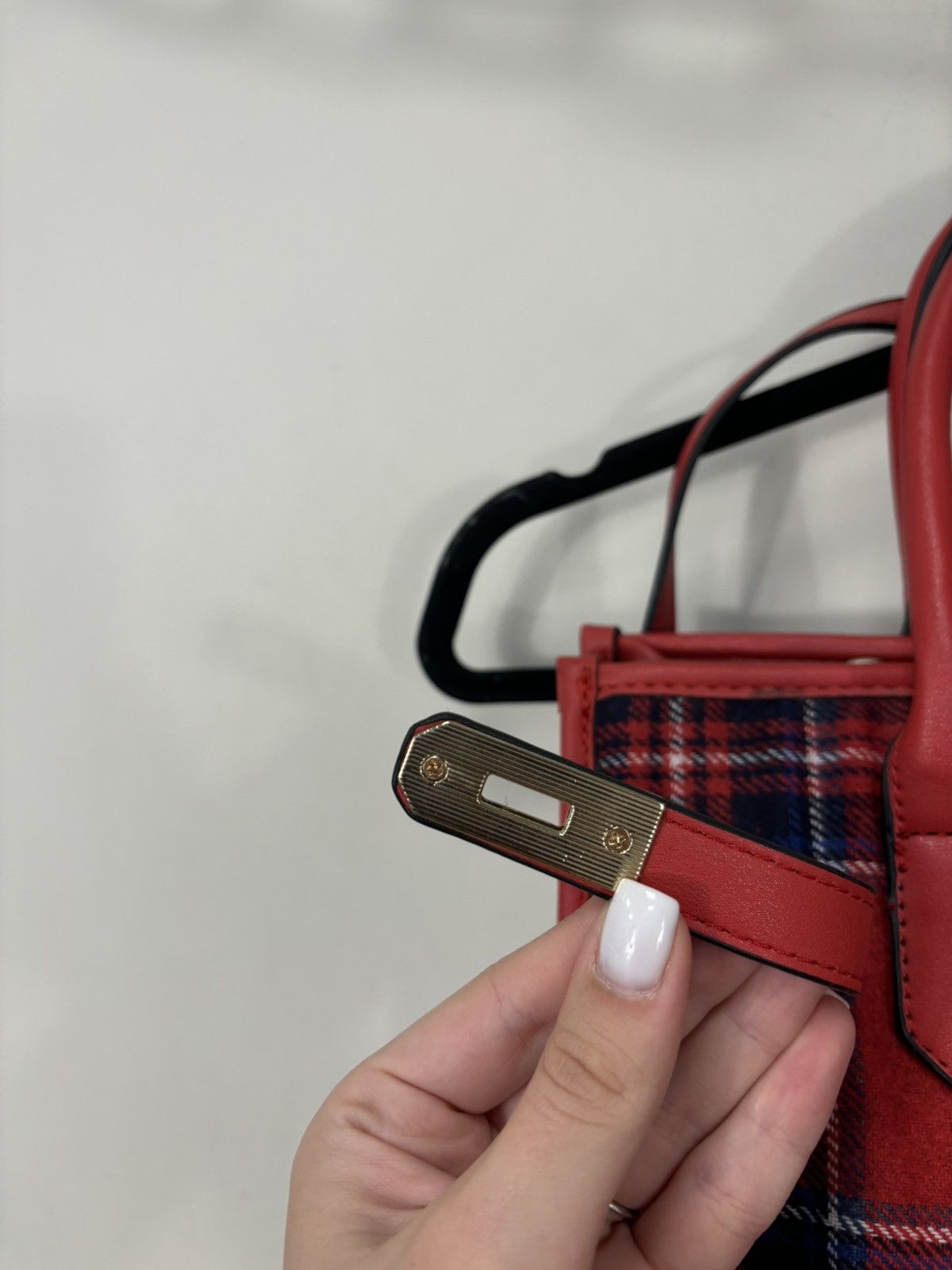 Mario Valentino Mario Valentino Red Plaid Top Handle Satchel Tote Bag Size ONE SIZE - 8 Thumbnail