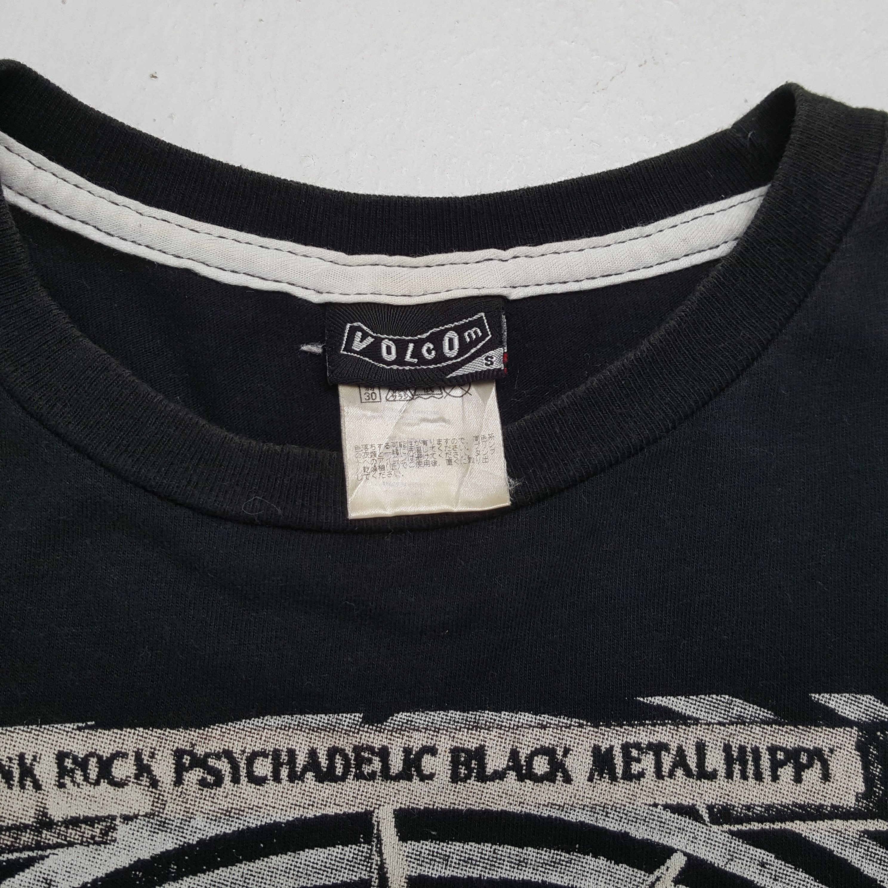 Vintage × Volcom VOLCOM Streetwear Skateboard Style Rare Design Tshirt Size US S / EU 44-46 / 1 - 7 Thumbnail
