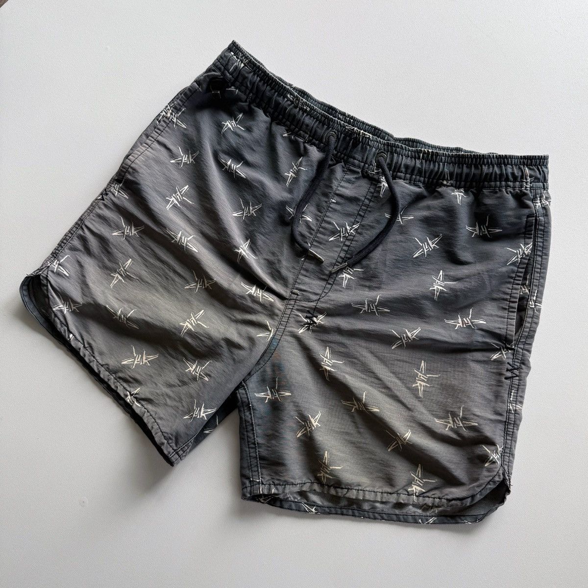Ksubi 2010s Ksubi Barbed Wire Shorts Size US 30 / EU 46 - 2 Thumbnail
