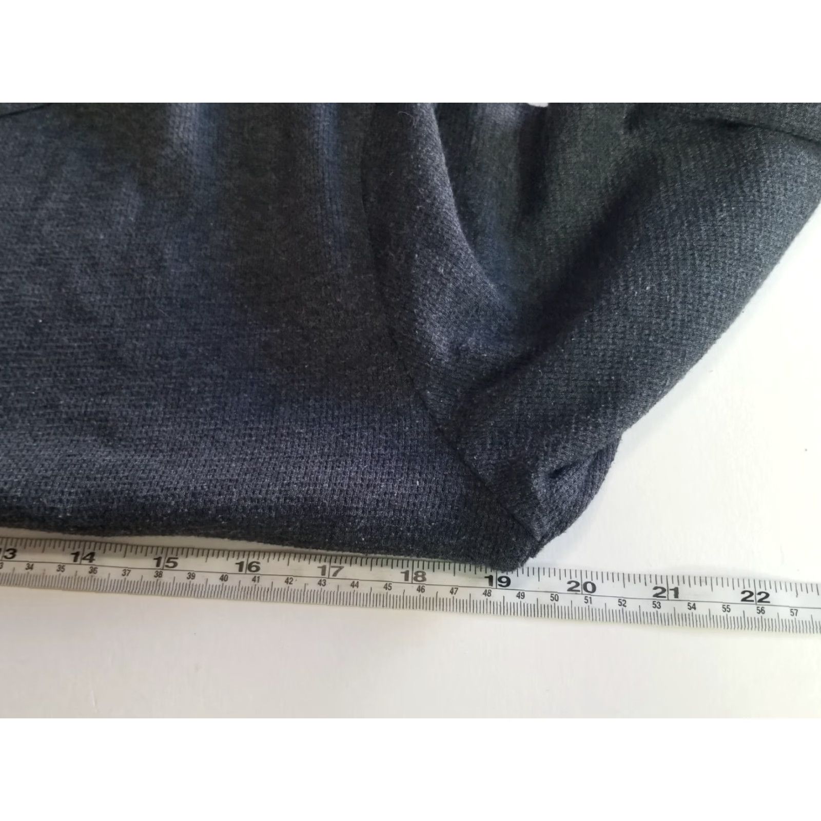Billabong Billabong Mens Shirt Long Sleeve Size L Gray Cotton Crew Neck Logo City Modern Vintage? No (ignore) Size US L / EU 52-54 / 3 - 4 Thumbnail