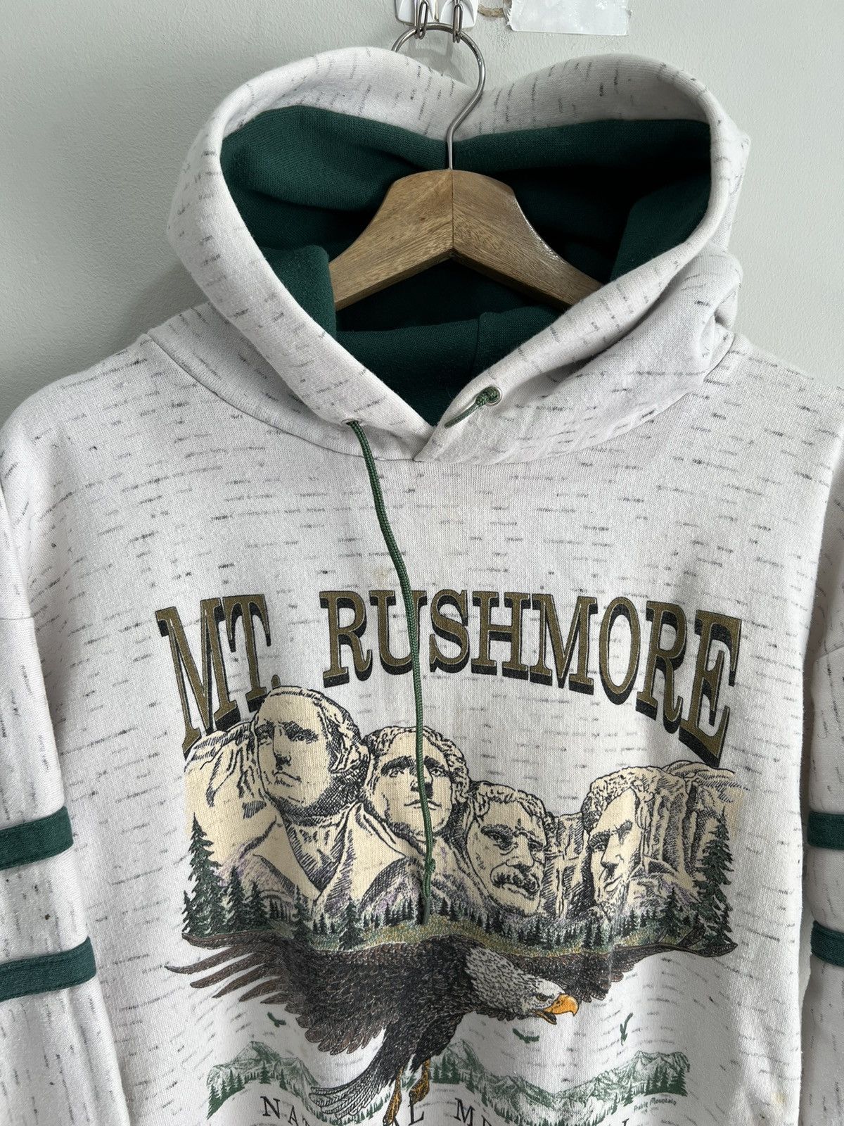 Vintage Vintage Mt Rushmore Sweater Hoodie Size US L / EU 52-54 / 3 - 2 Thumbnail