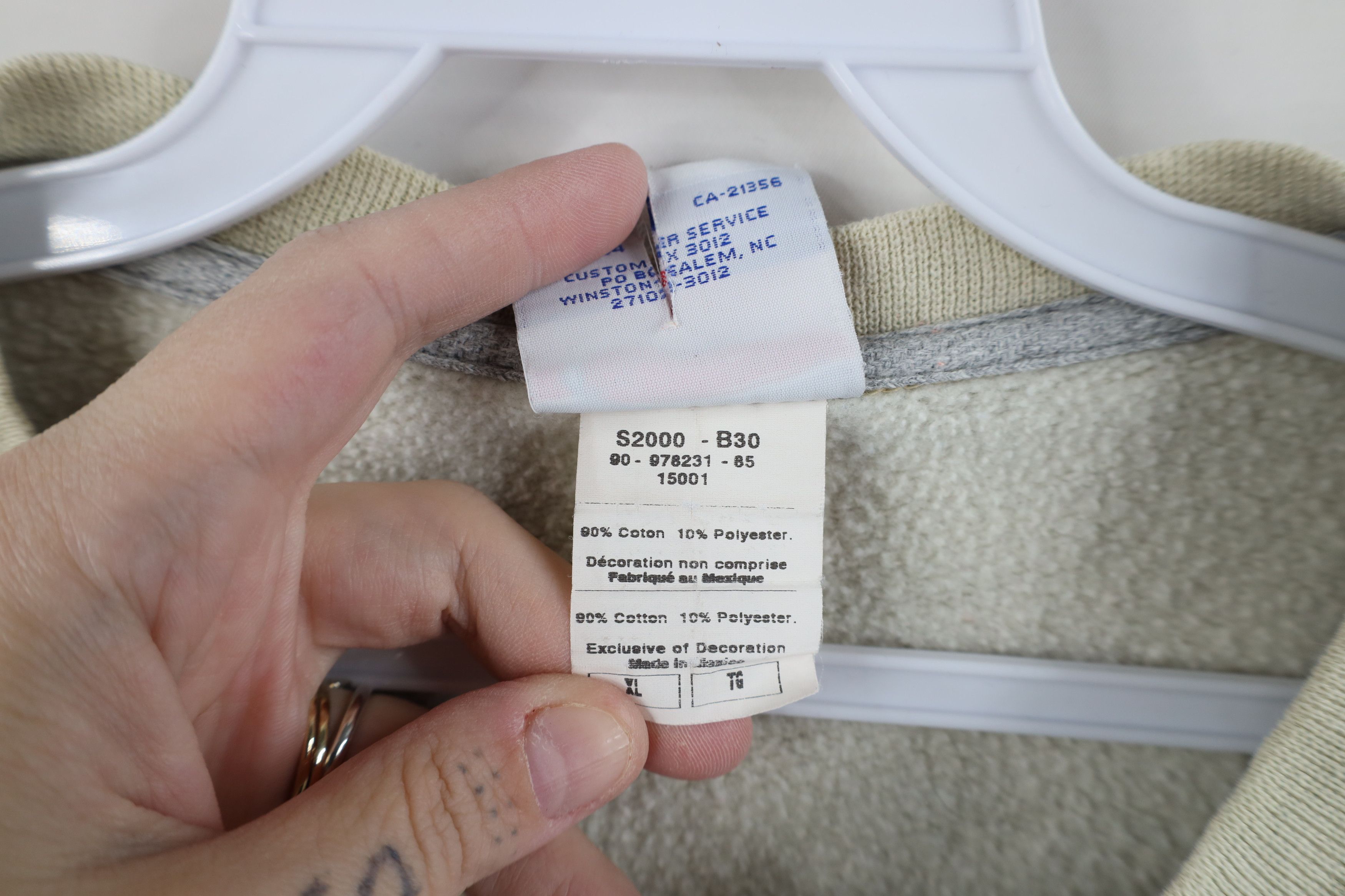 Champion Vintage 90s Champion Boxy Fit Crewneck Sweatshirt Beige Size US XL / EU 56 / 4 - 10 Thumbnail