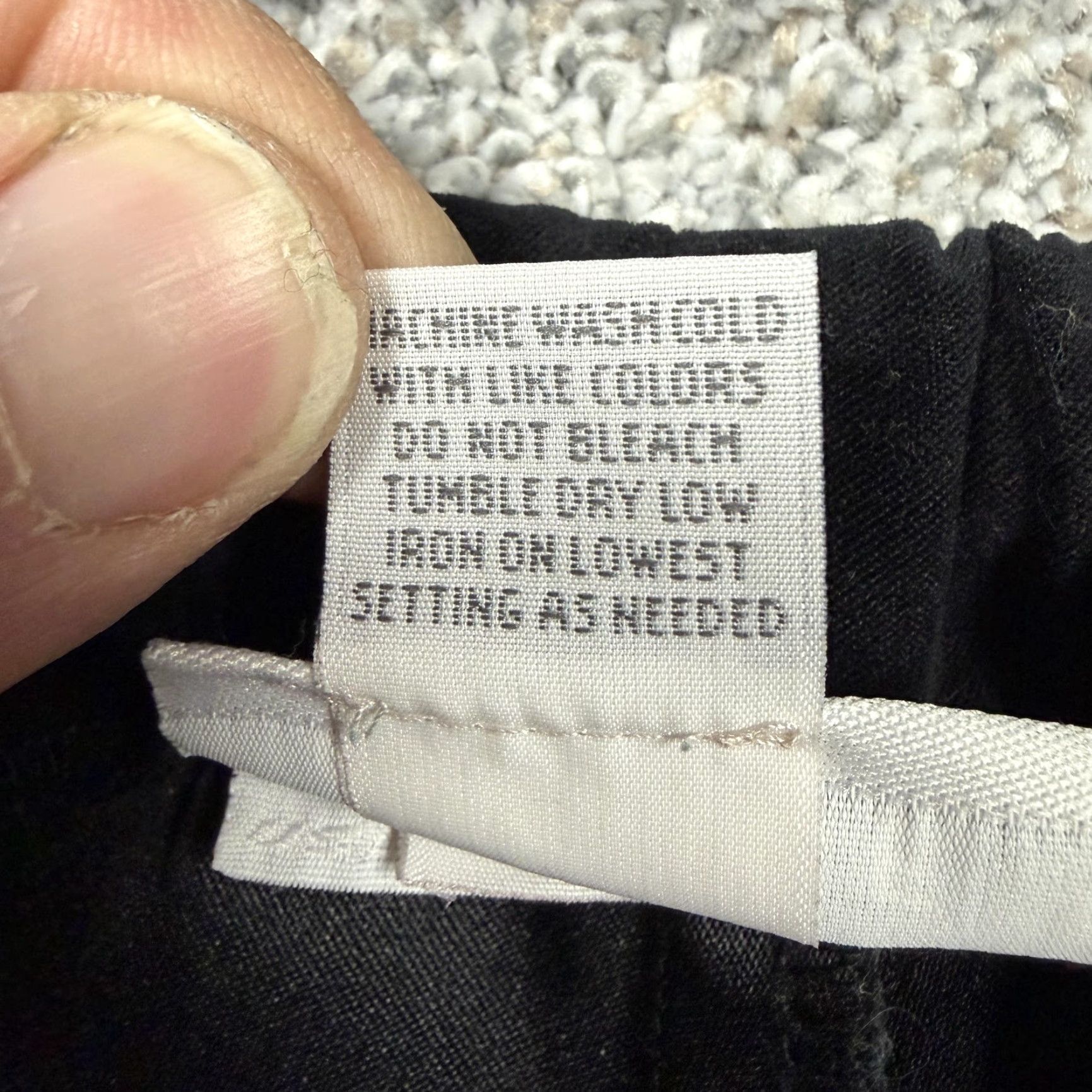 Avenue Avenue Womens Plus Dress Pants 28 Black Stretch Pull On Wide Elastic Waist Inseam 28 Short? (No, keep length) Size 28" / US 6 / IT 42 - 7 Thumbnail