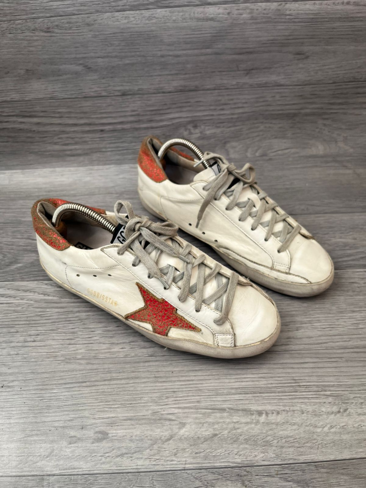 Golden Goose Golden Goose Superstar Distressed Low Top Sneakers Size US 7 / EU 40 - 1 Thumbnail